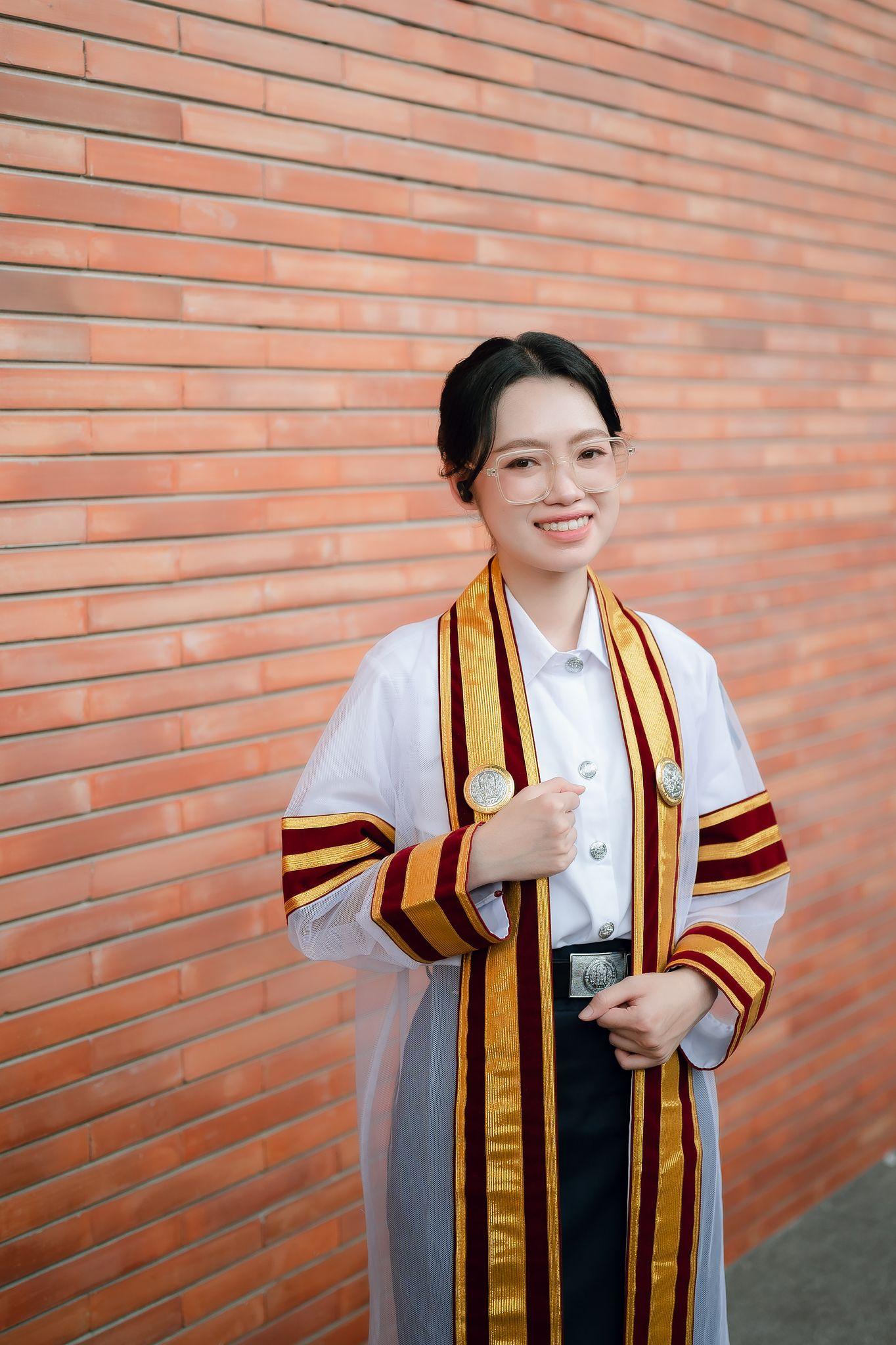 ผลงานรับปริญญา มหาวิทยาลัยอาชีวะ โดย ชายบอยช่างภาพใต้ต้นไม้ ภาพที่ 14