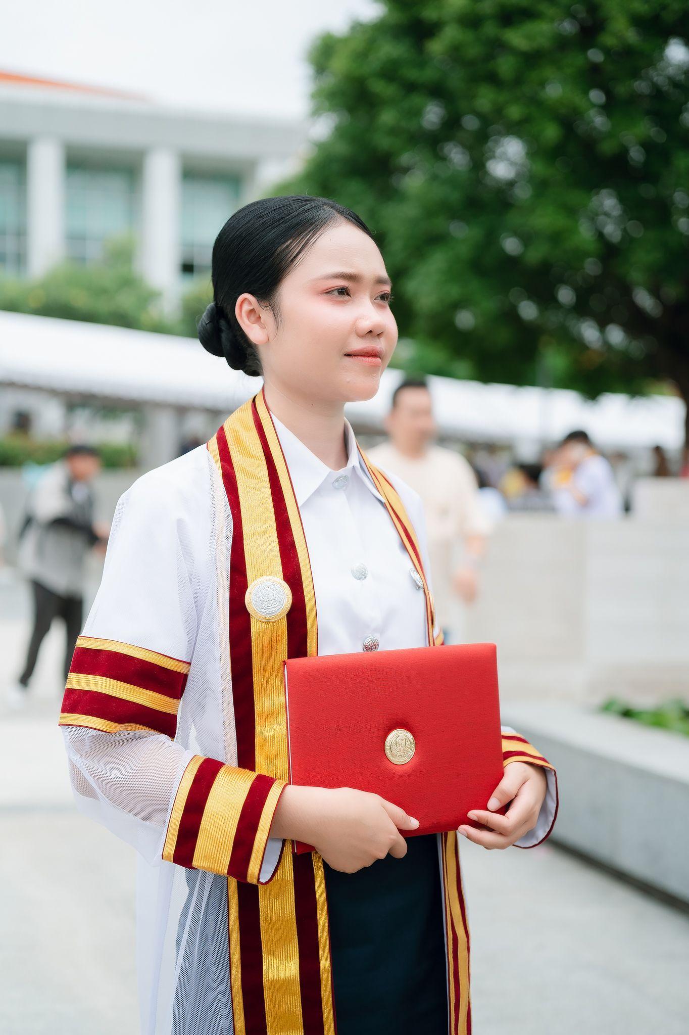 ผลงานรับปริญญา มหาวิทยาลัยธรรมศาสตร์ โดย ชายบอยช่างภาพใต้ต้นไม้ ภาพที่ 12