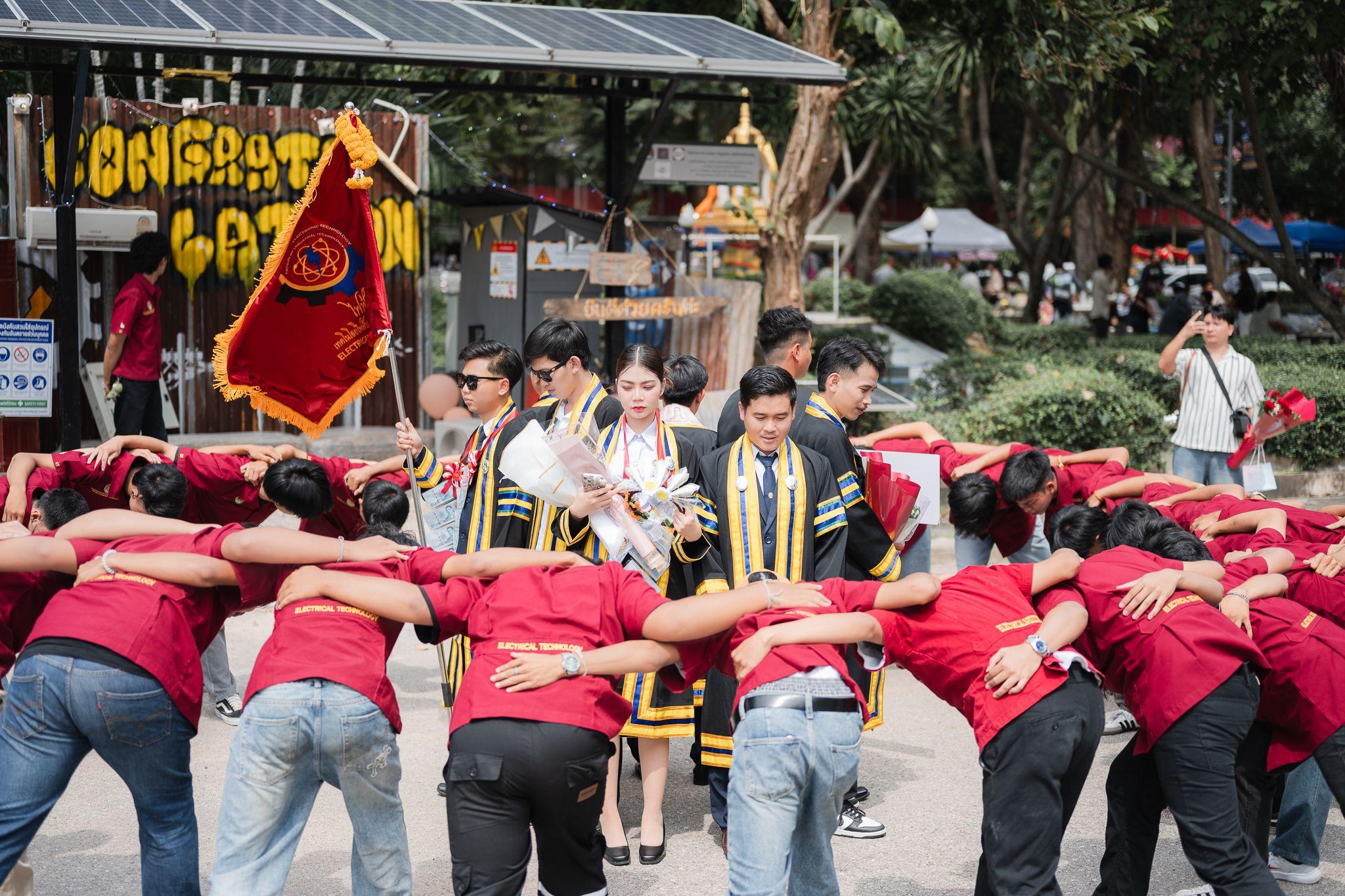 ผลงานรับปริญญา มหาวิทยาลัยราชภัฏหมู่บ้านจอมบึง โดย FeelSnap ภาพที่ 5