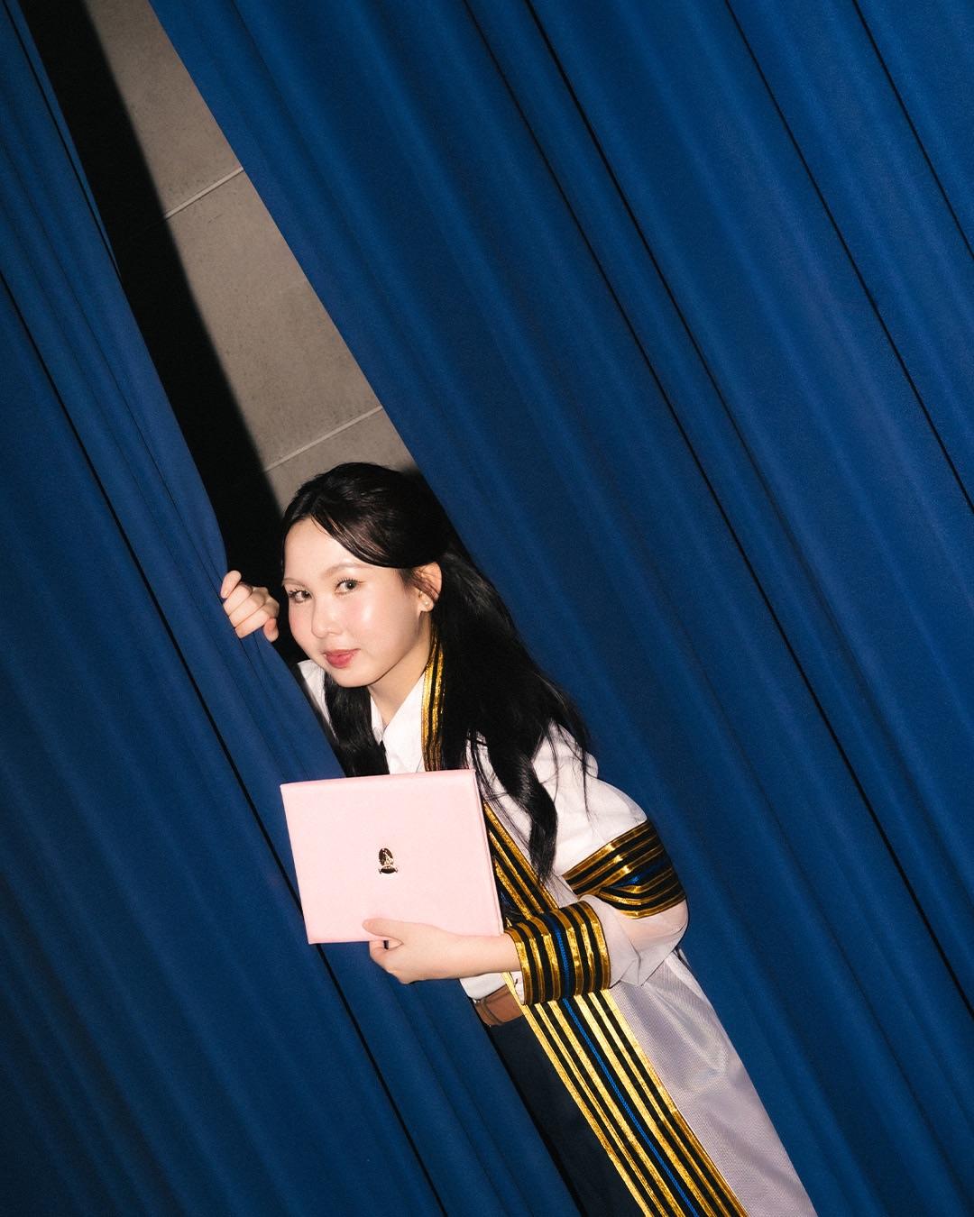 ผลงานรับปริญญา จุฬาลงกรณ์มหาวิทยาลัย โดย Fullframe ภาพที่ 1