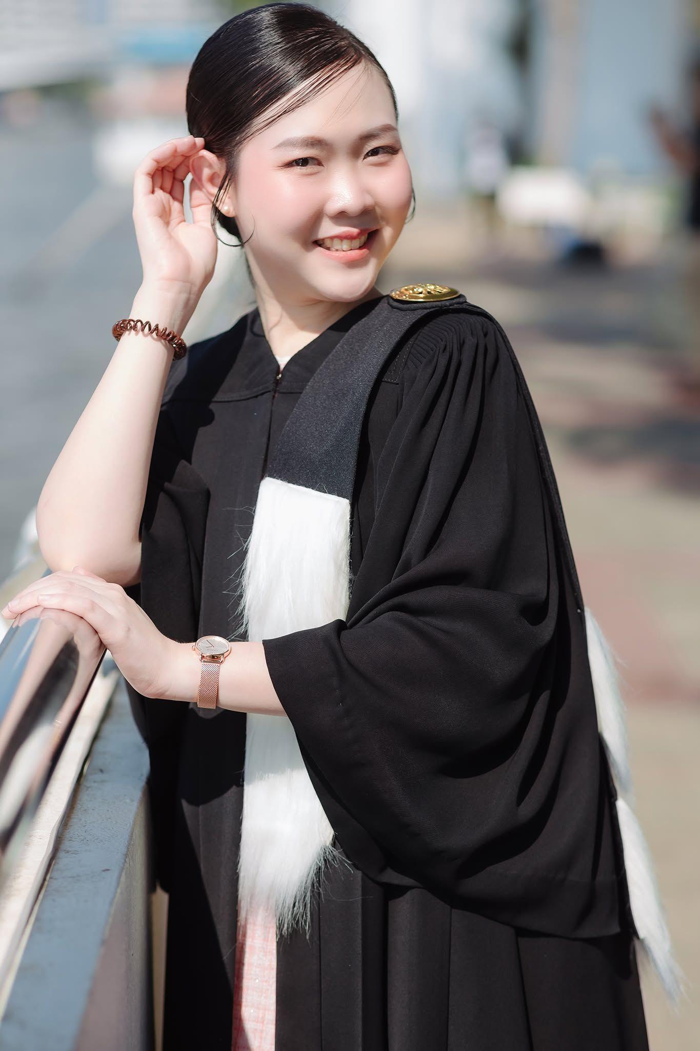ผลงานรับปริญญา มหาวิทยาลัยธรรมศาสตร์ โดย kontairoop ภาพที่ 4