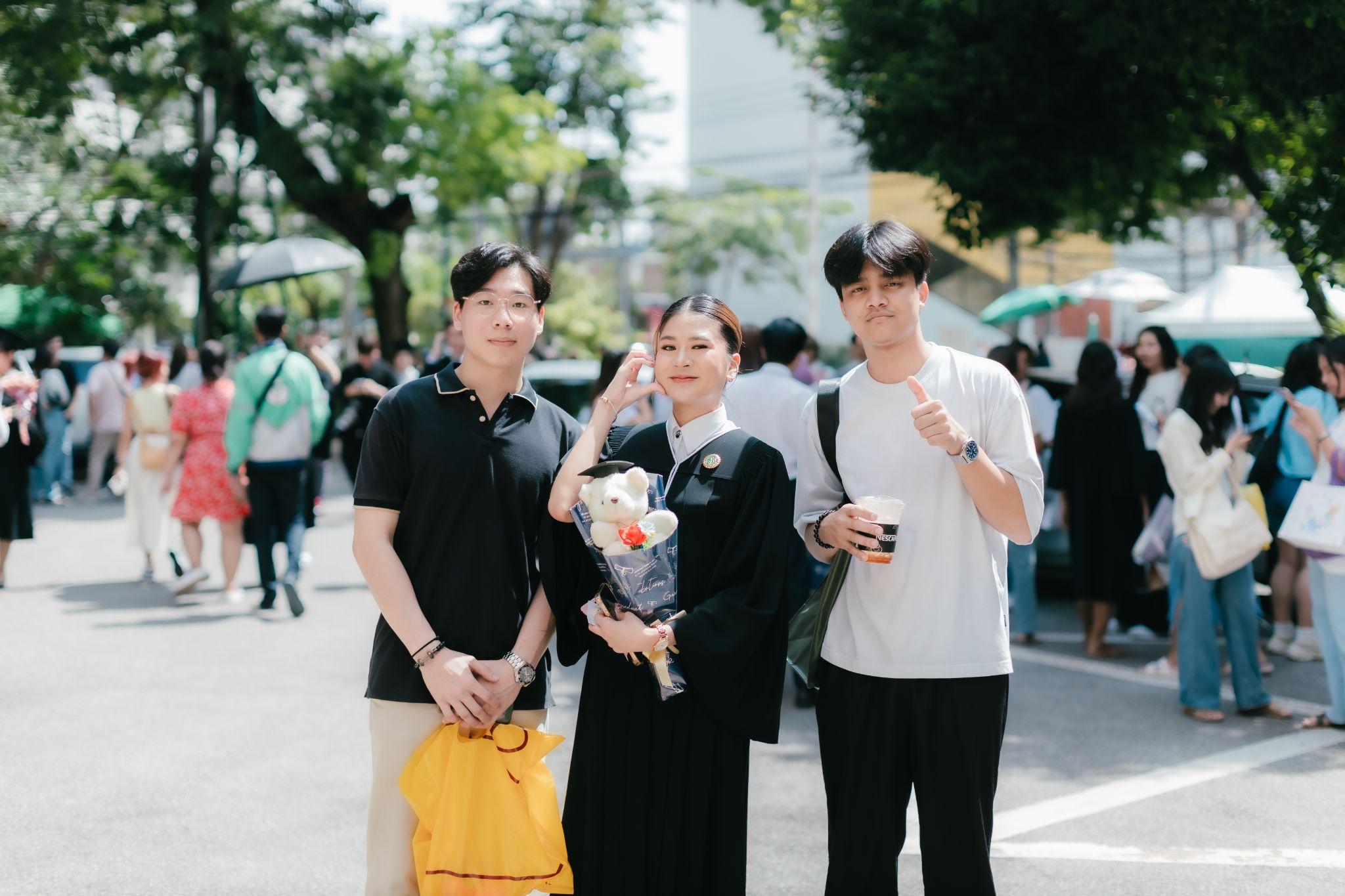 ผลงานรับปริญญา มหาวิทยาลัยเกษตรศาสตร์ โดย Palmsor ภาพที่ 12
