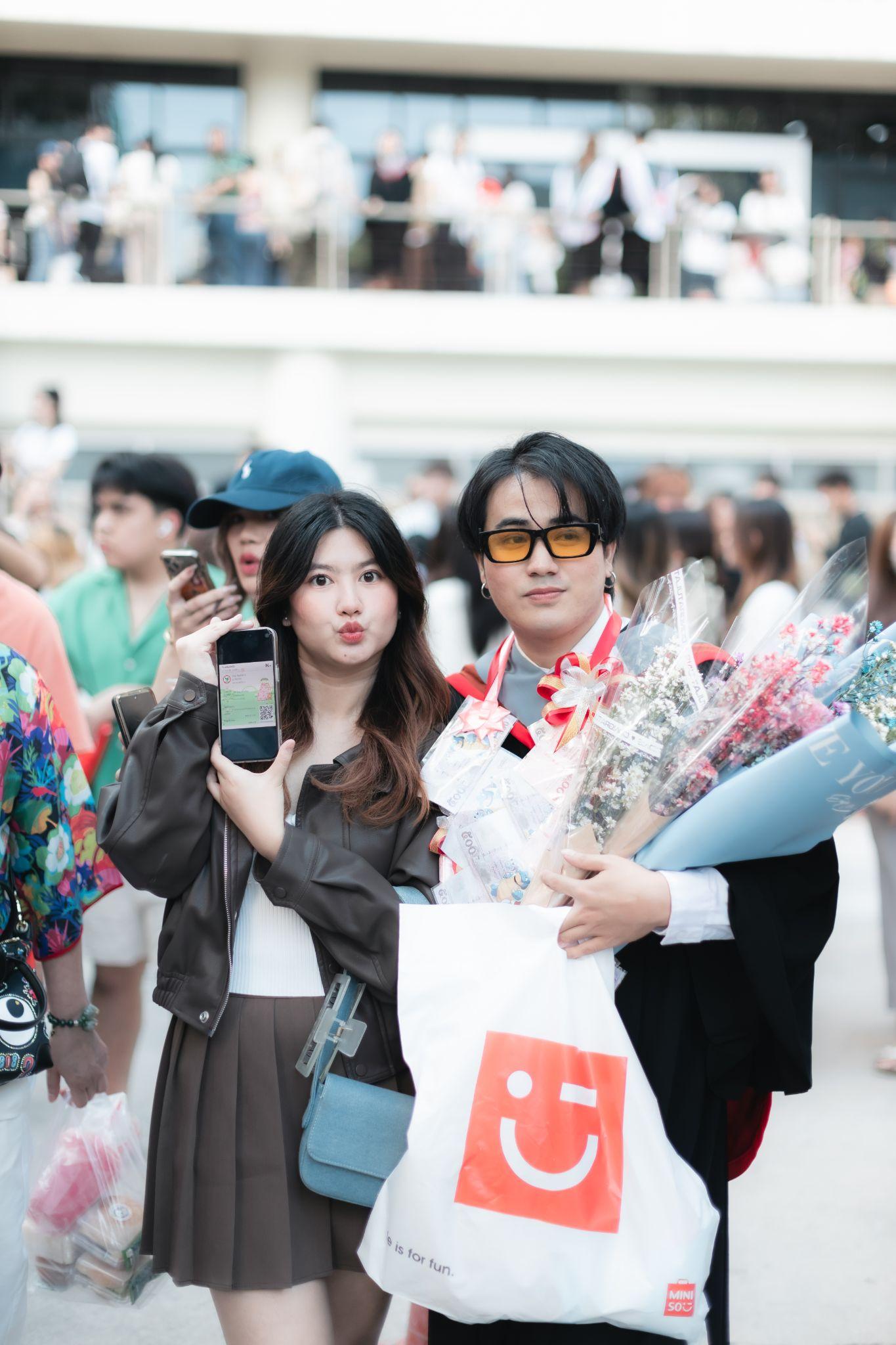 ผลงานรับปริญญา มหาวิทยาลัยศรีนครินทรวิโรฒ โดย Palmsor ภาพที่ 8