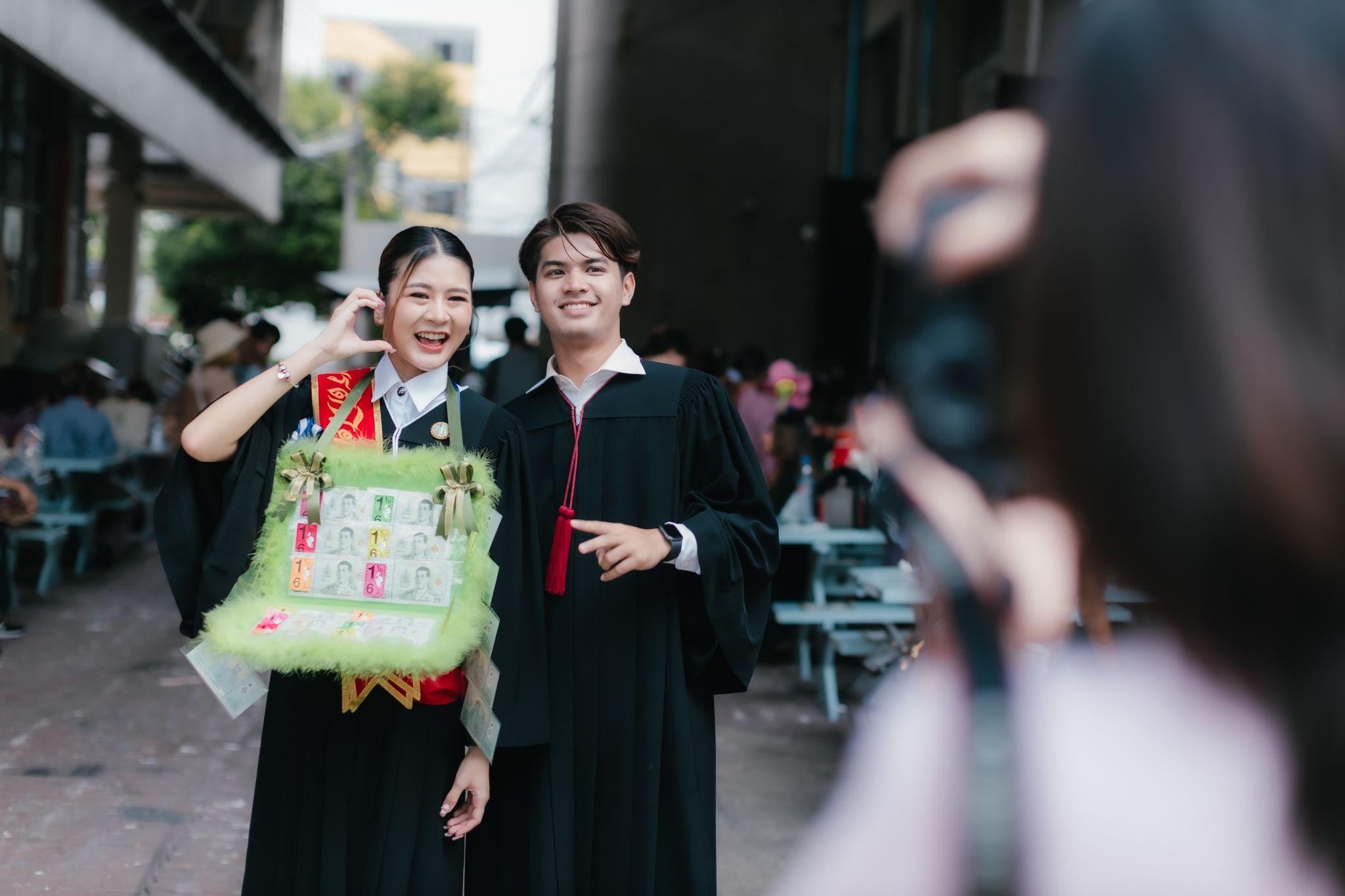 ผลงานรับปริญญา มหาวิทยาลัยเกษตรศาสตร์ โดย Palmsor ภาพที่ 15