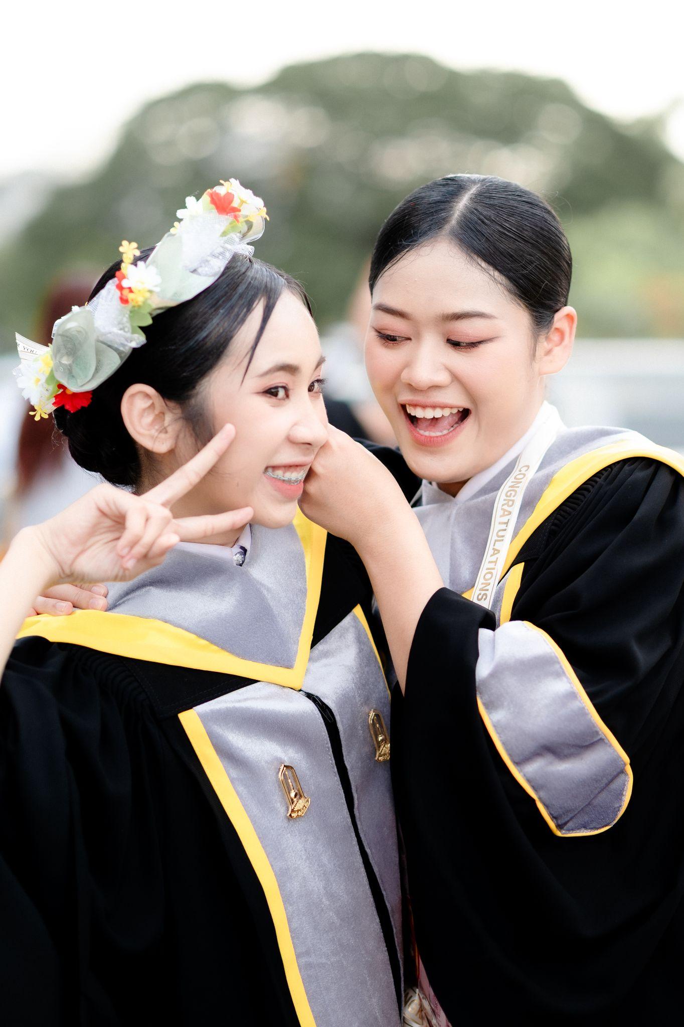 ผลงานรับปริญญา มหาวิทยาลัยมหาสารคาม โดย The moment story ภาพที่ 20