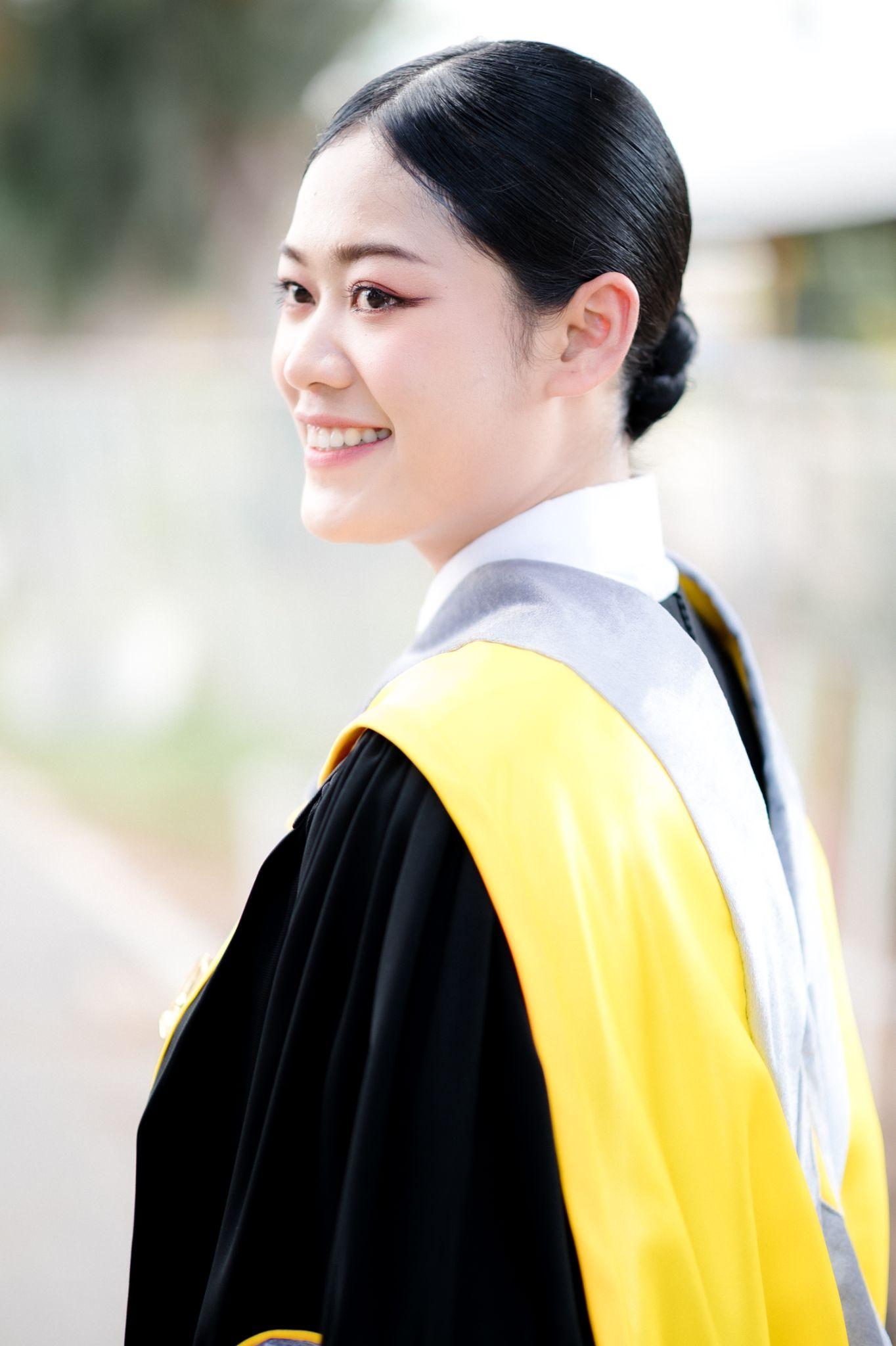 ผลงานรับปริญญา มหาวิทยาลัยมหาสารคาม โดย The moment story ภาพที่ 13