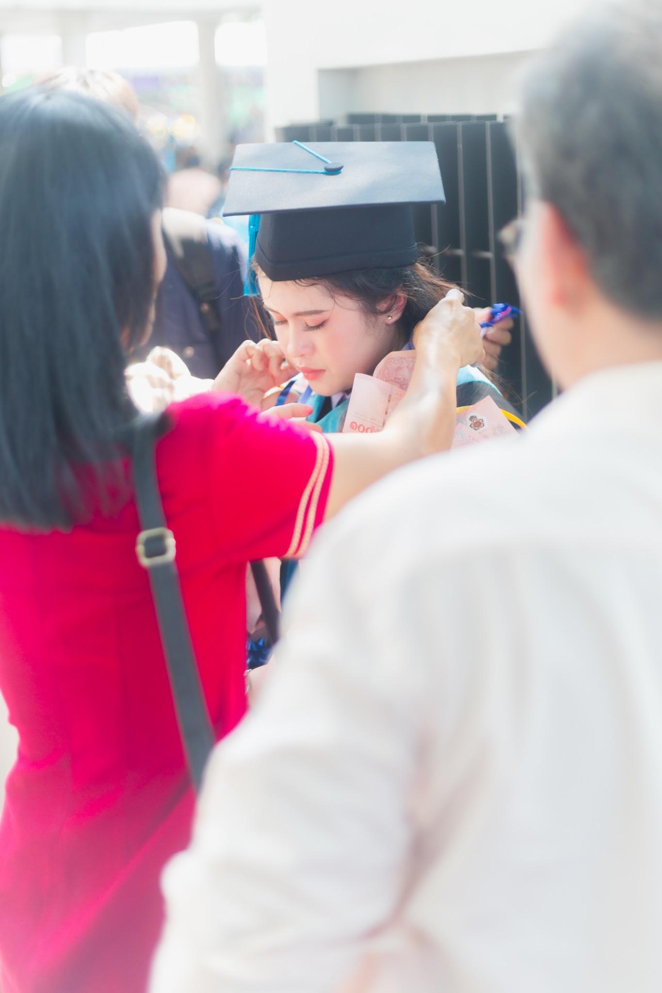 ผลงานรับปริญญา สถาบันการจัดการปัญญาภิวัฒน์ โดย Joe Candid Story ภาพที่ 1