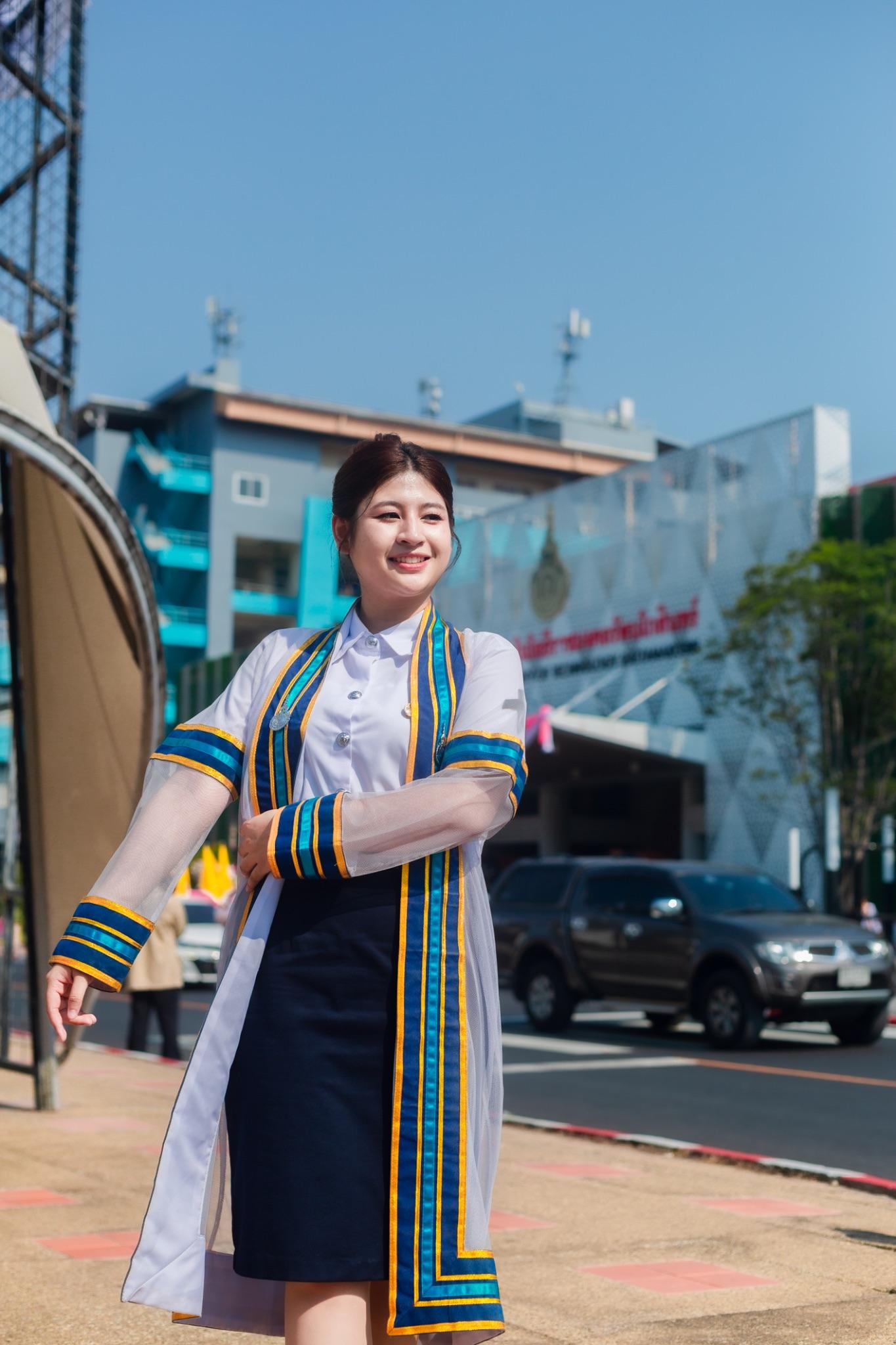 ผลงานรับปริญญา มหาวิทยาลัยเทคโนโลยีราชมงคลรัตนโกสินทร์ โดย Joe Candid Story ภาพที่ 9