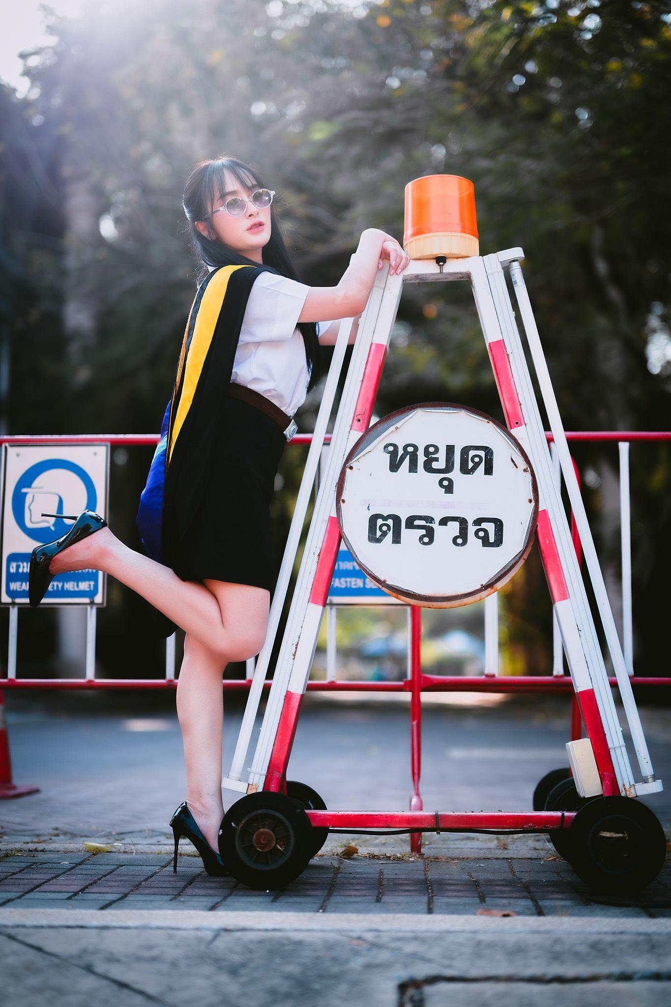 ผลงานรับปริญญา มหาวิทยาลัยธุรกิจบัณฑิตย์ โดย CHYN PHOTOGRAPHY ภาพที่ 5