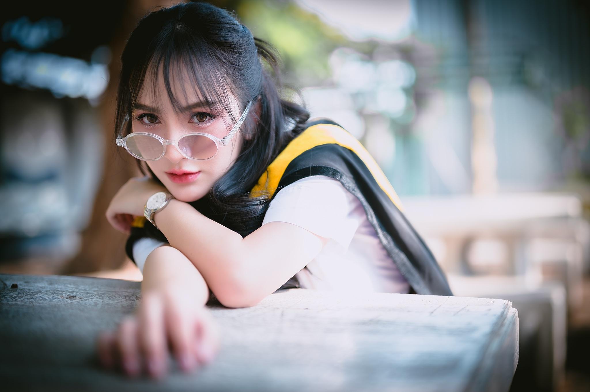 ผลงานรับปริญญา มหาวิทยาลัยธุรกิจบัณฑิตย์ โดย CHYN PHOTOGRAPHY ภาพที่ 2