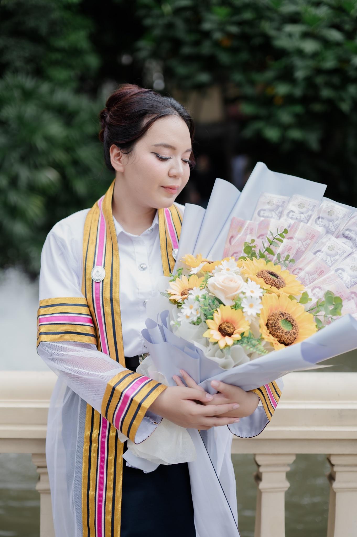 ผลงานรับปริญญา มหาวิทยาลัยราชภัฏสวนสุนันทา โดย MR.TELE PHOTO ภาพที่ 3