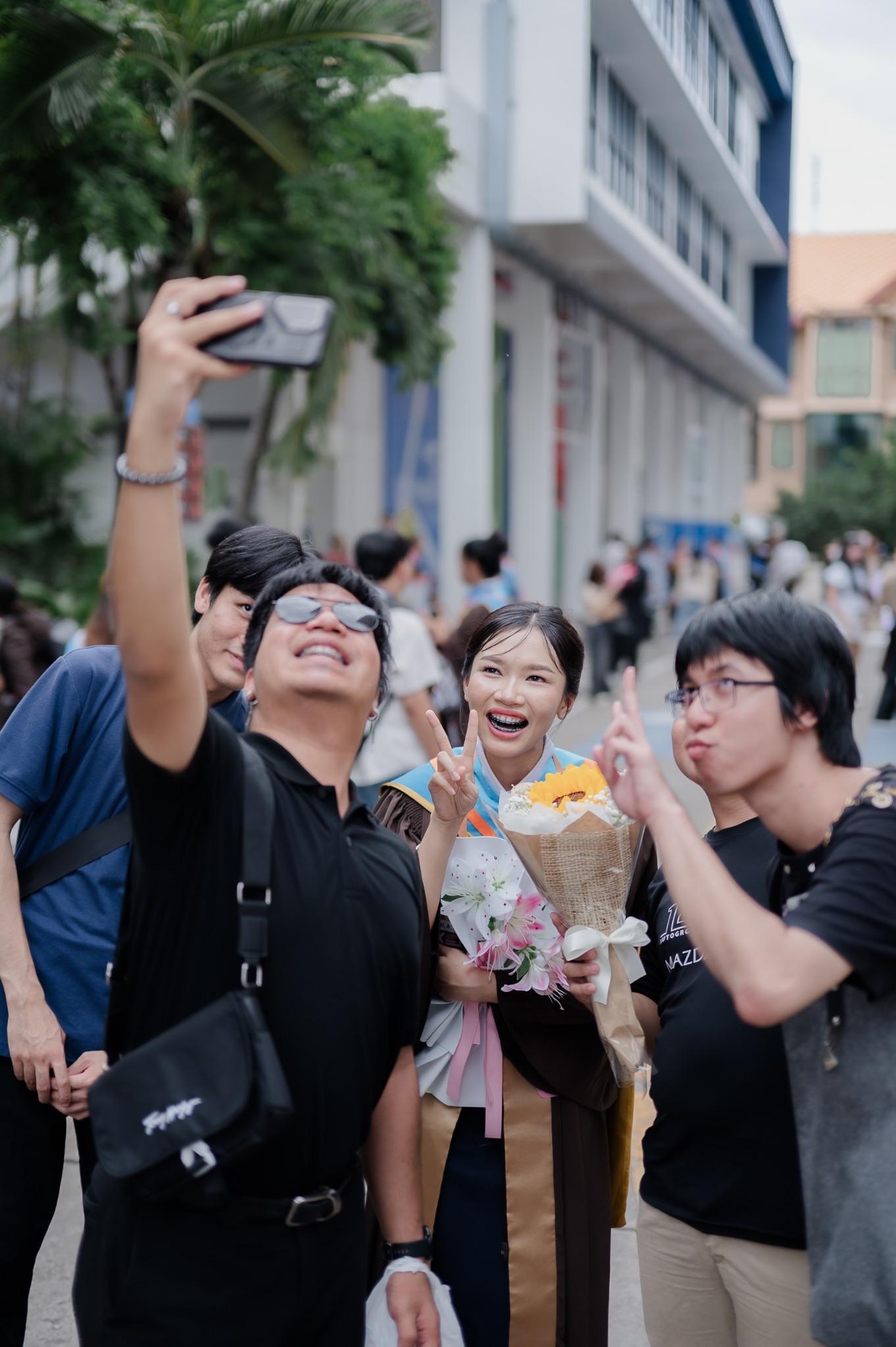 ผลงานรับปริญญา มหาวิทยาลัยสวนดุสิต โดย MR.TELE PHOTO ภาพที่ 16