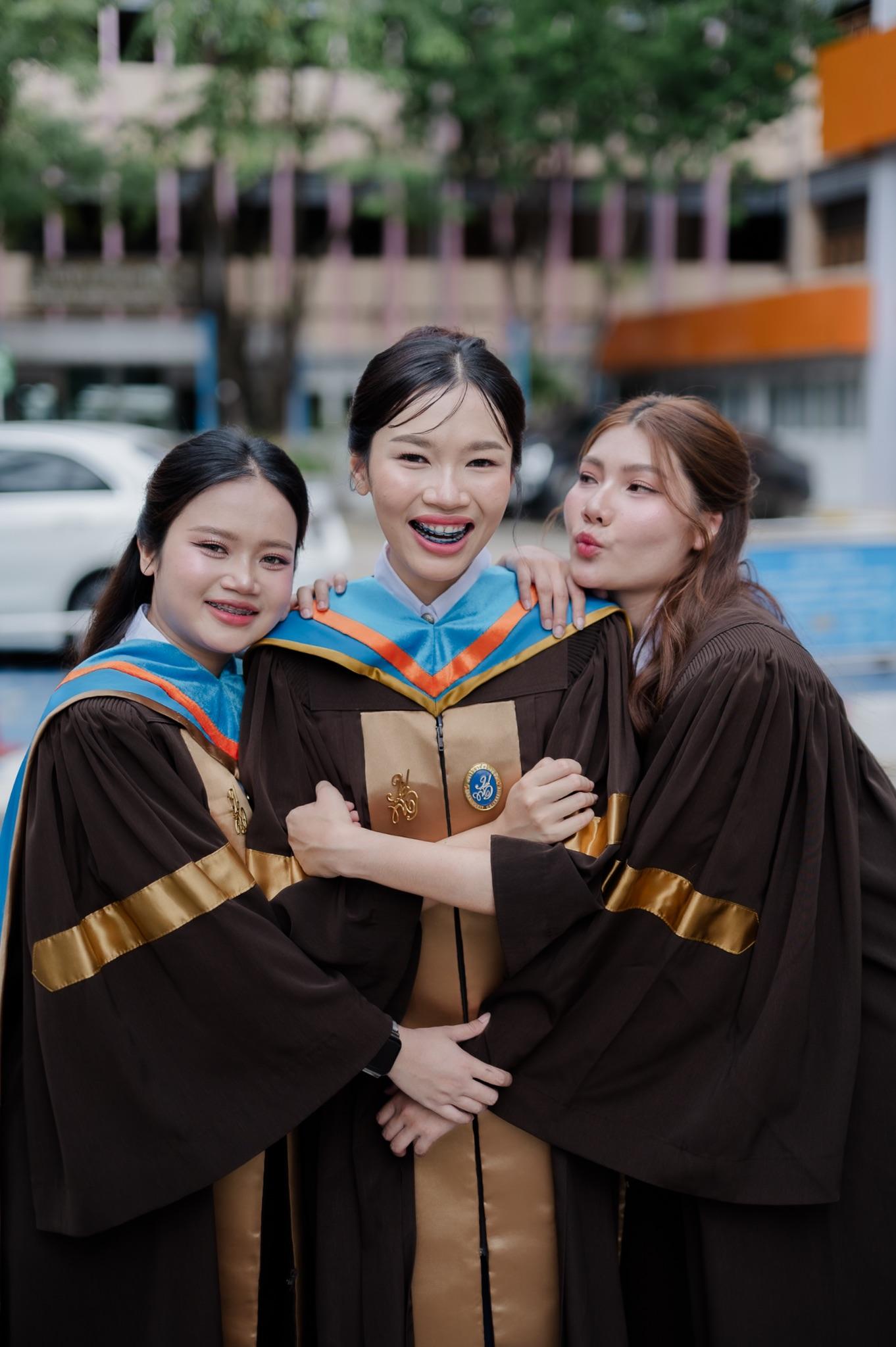 ผลงานรับปริญญา มหาวิทยาลัยสวนดุสิต โดย MR.TELE PHOTO ภาพที่ 3