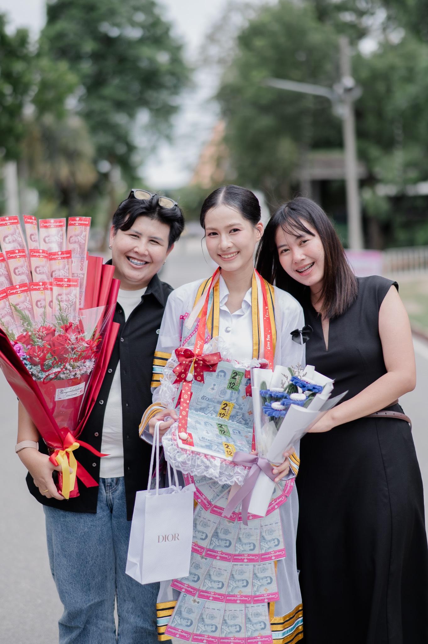ผลงานรับปริญญา มหาวิทยาลัยราชภัฏสวนสุนันทา โดย MR.TELE PHOTO ภาพที่ 11