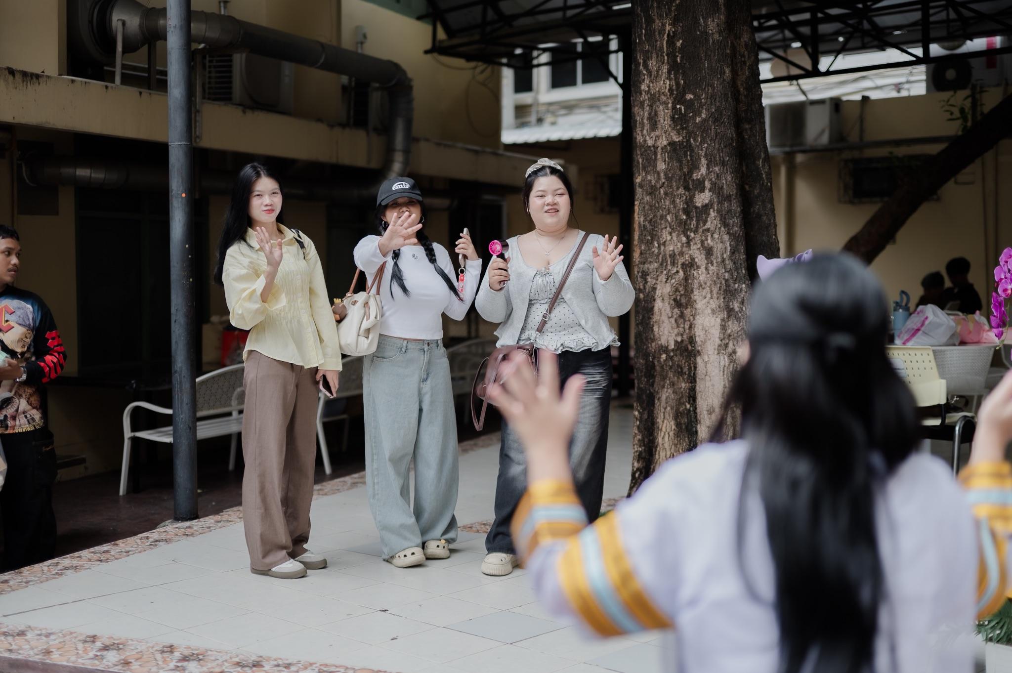 ผลงานรับปริญญา มหาวิทยาลัยราชภัฏสวนสุนันทา โดย MR.TELE PHOTO ภาพที่ 16