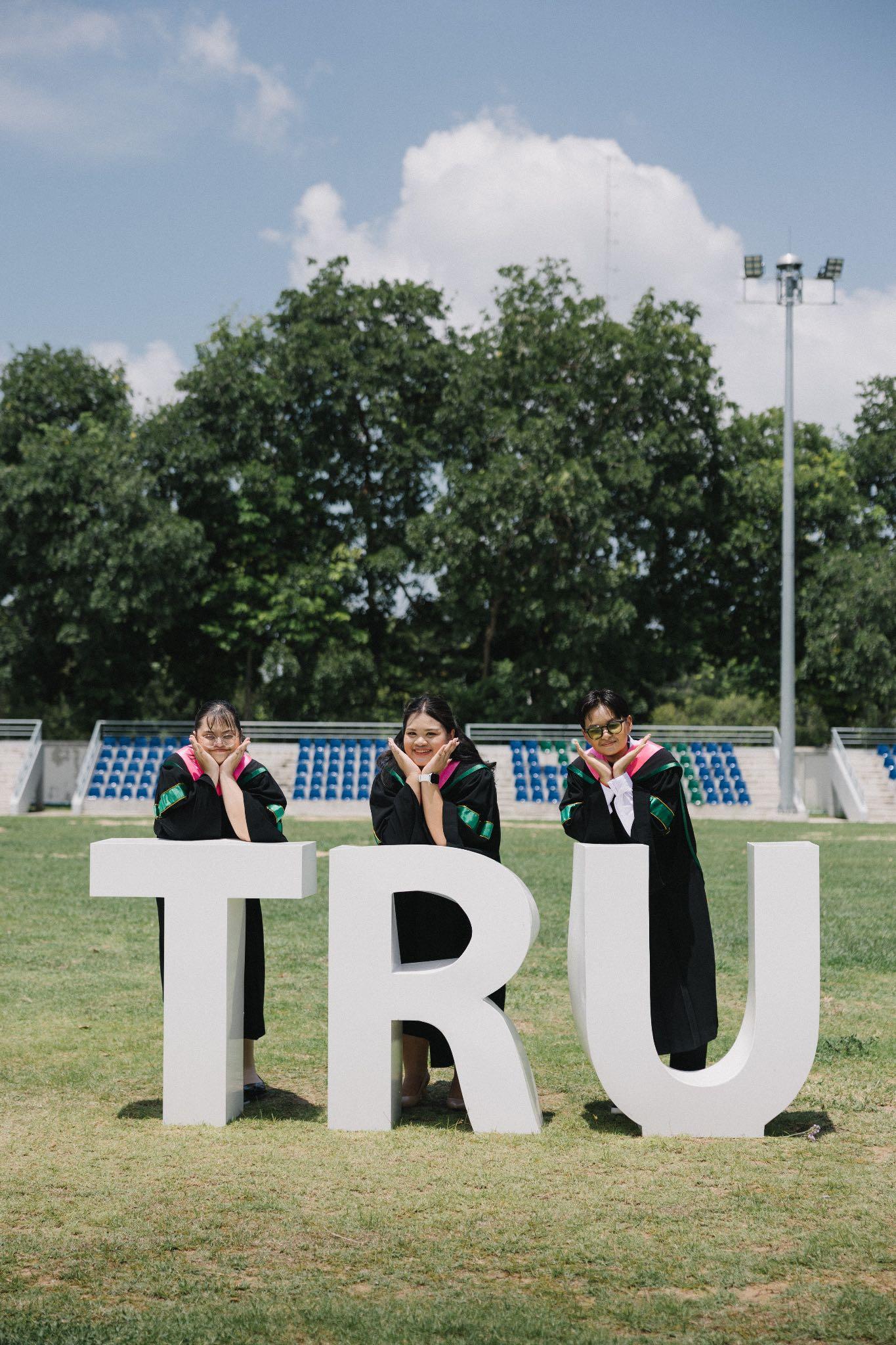 ผลงานรับปริญญา โดย All Your Films ภาพที่ 14