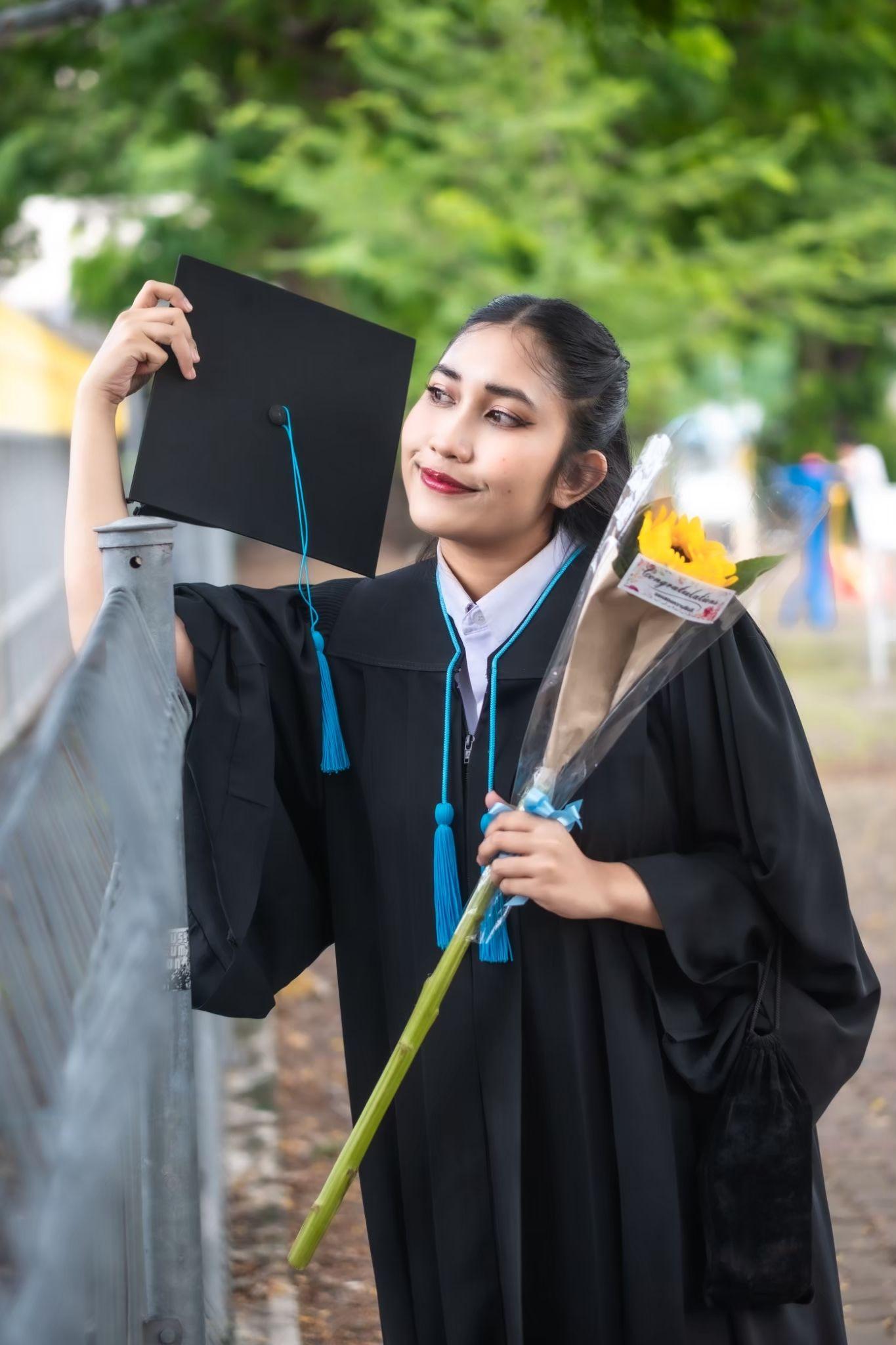 ผลงานรับปริญญา มหาวิทยาลัยเกษตรศาสตร์ โดย หมีน้ำตาล ภาพที่ 4