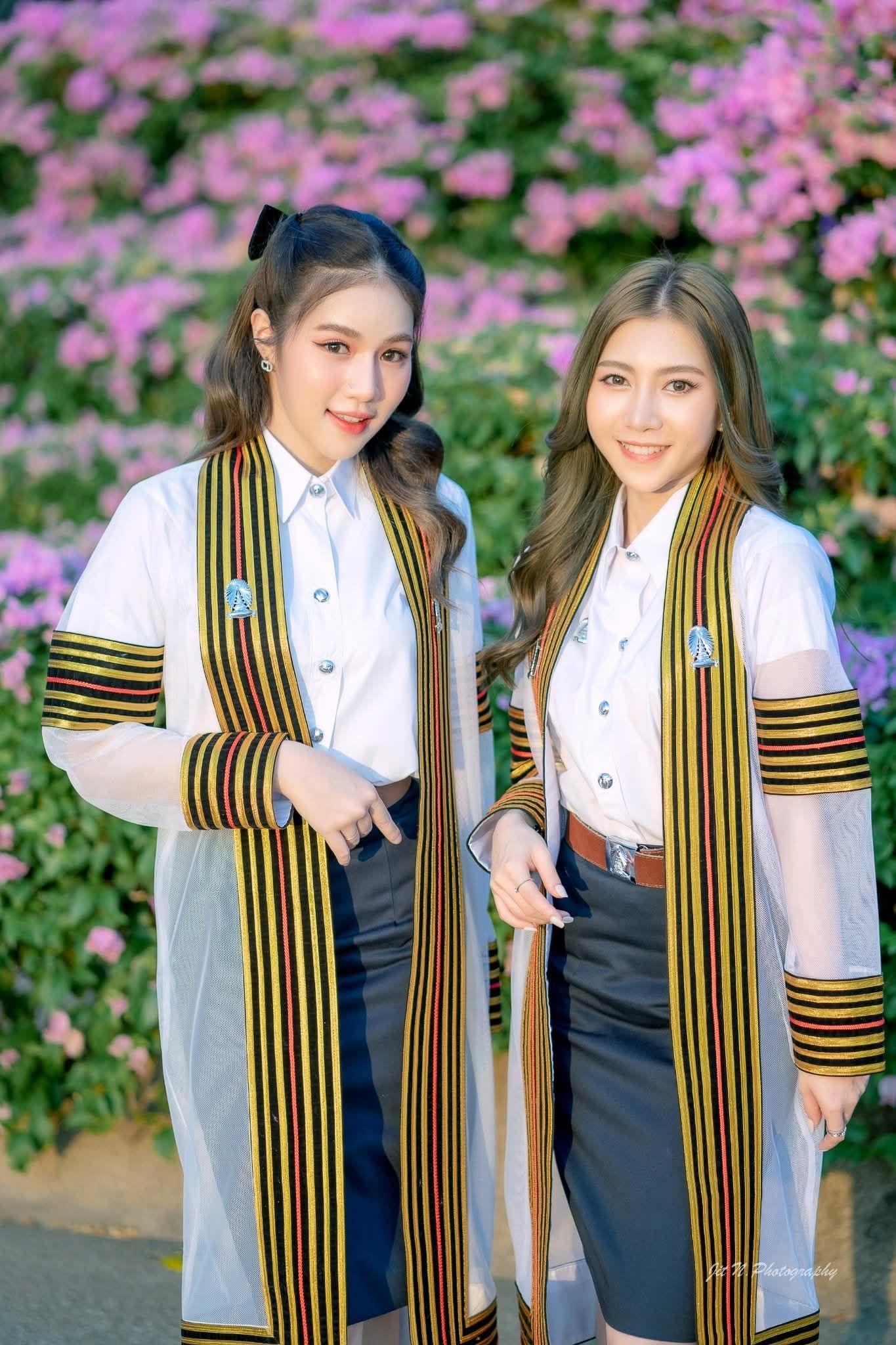 ผลงานรับปริญญา จุฬาลงกรณ์มหาวิทยาลัย โดย Jit Nakrungsu ภาพที่ 1