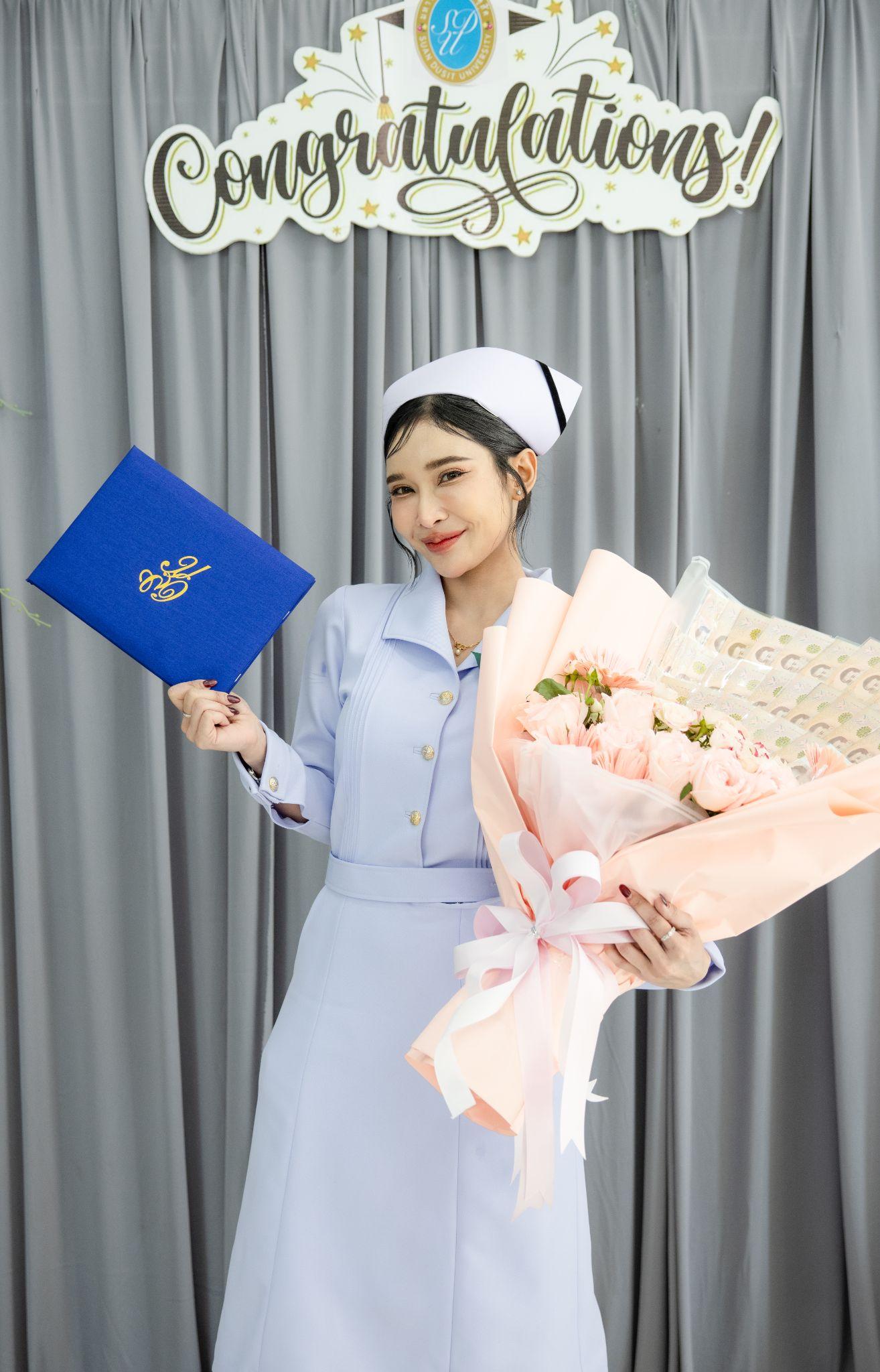 ผลงานรับปริญญา มหาวิทยาลัยสวนดุสิต โดย Jit Nakrungsu ภาพที่ 13