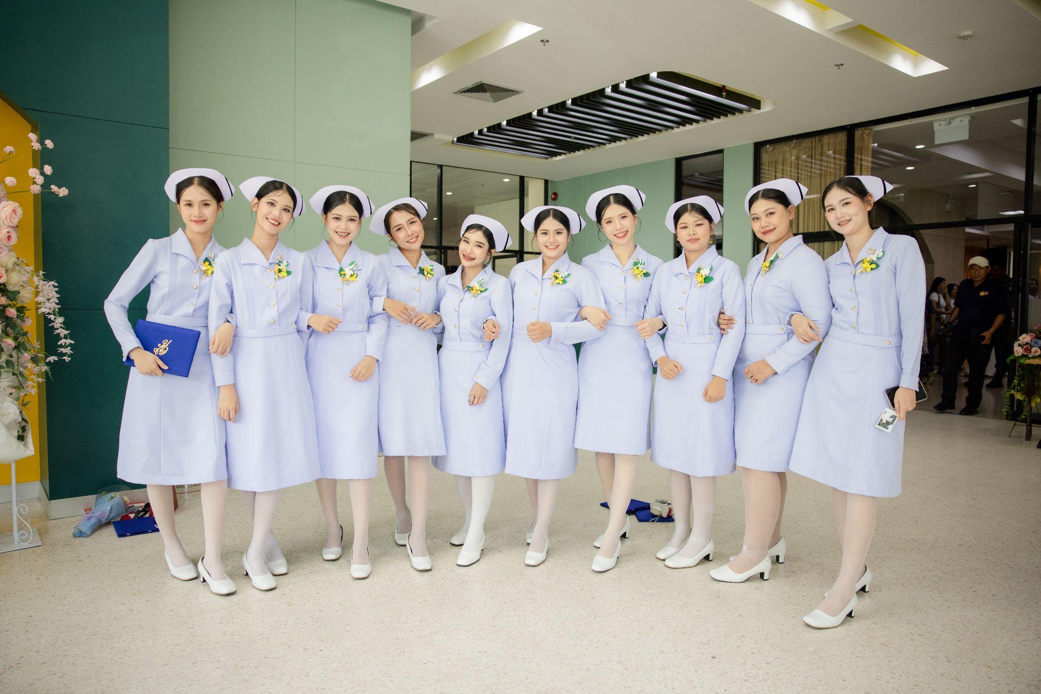 ผลงานรับปริญญา มหาวิทยาลัยสวนดุสิต โดย Jit Nakrungsu ภาพที่ 10