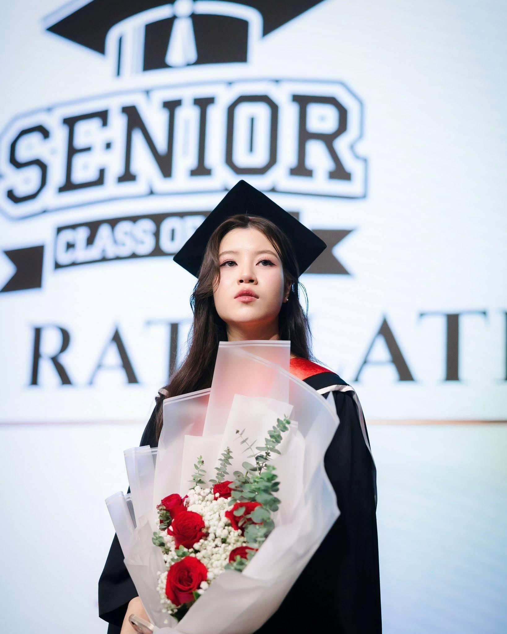 ผลงานรับปริญญา โดย 23april foto ภาพที่ 13