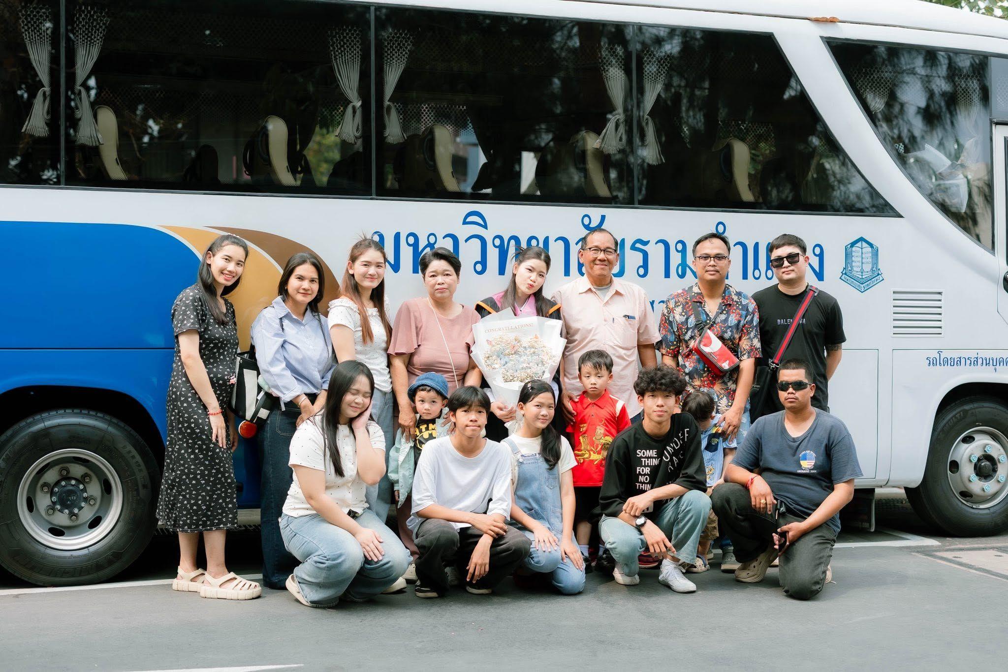 ผลงานรับปริญญา มหาวิทยาลัยรามคำแหง โดย 23april foto ภาพที่ 6
