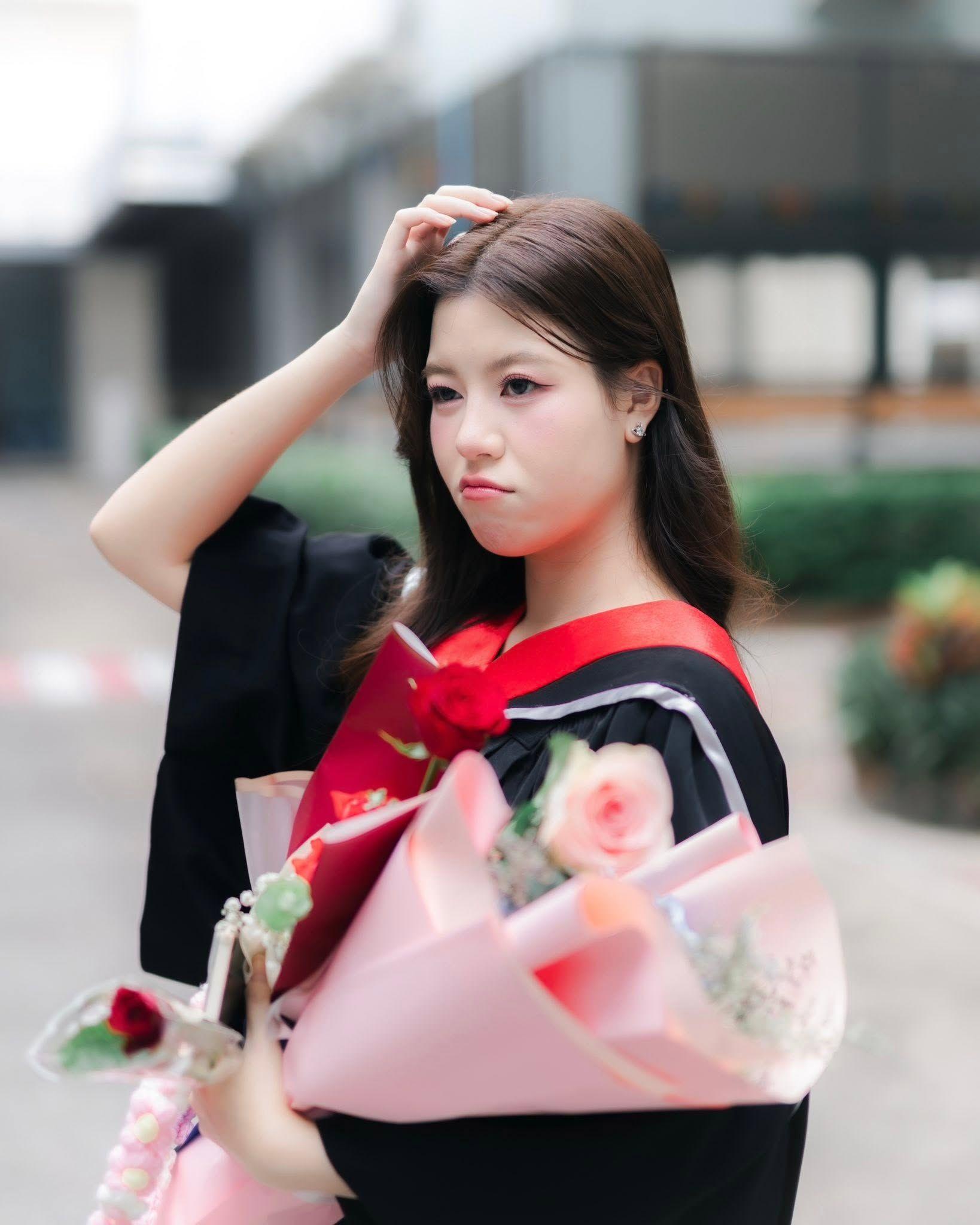 ผลงานรับปริญญา โดย 23april foto ภาพที่ 3