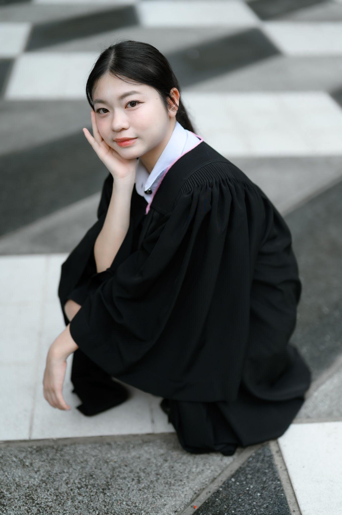 ผลงานรับปริญญา มหาวิทยาลัยเกษตรศาสตร์ โดย ถ่ายกับแชมป์ ภาพที่ 8