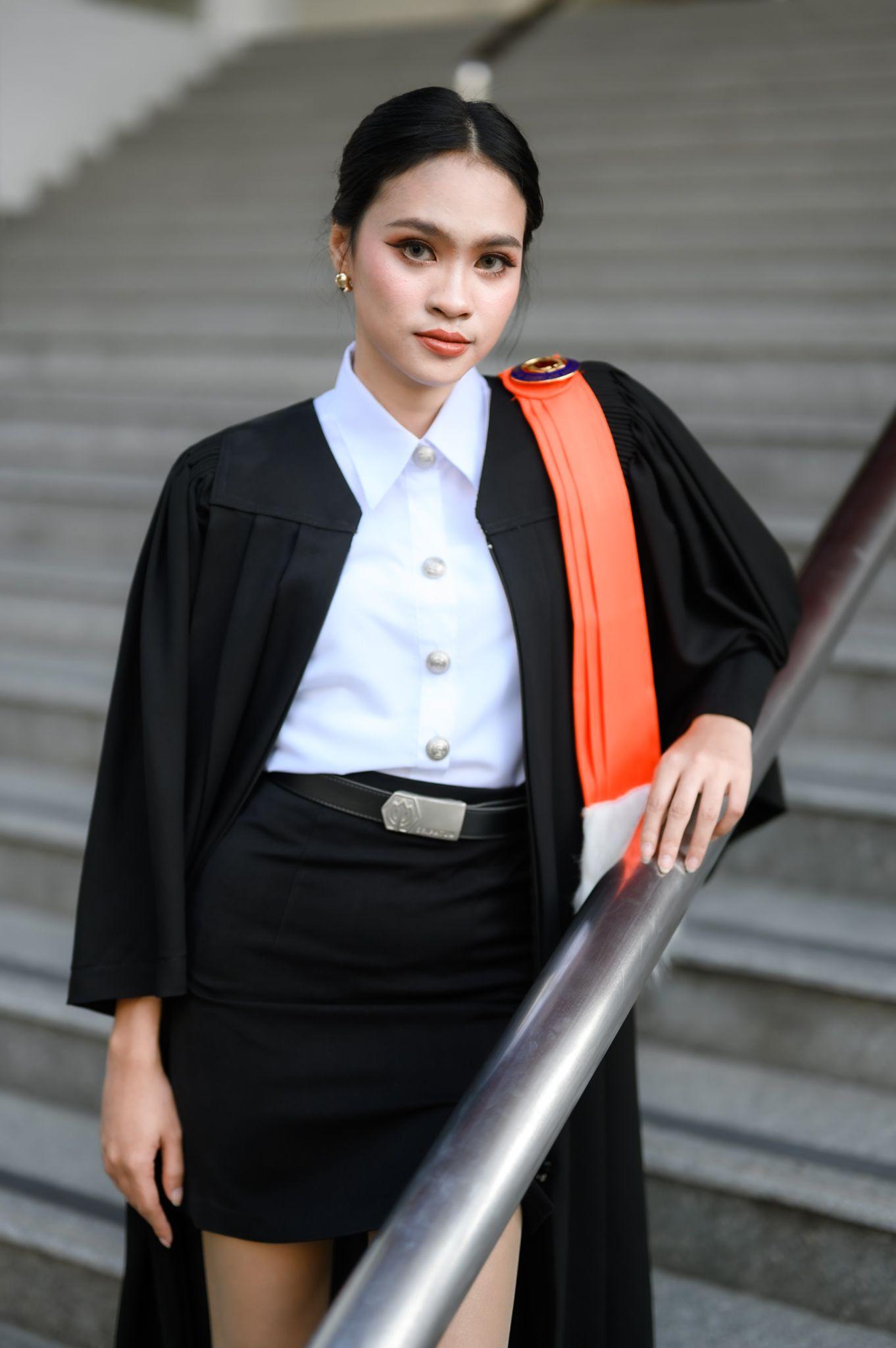 ผลงานรับปริญญา มหาวิทยาลัยศรีปทุม โดย ถ่ายกับแชมป์ ภาพที่ 9