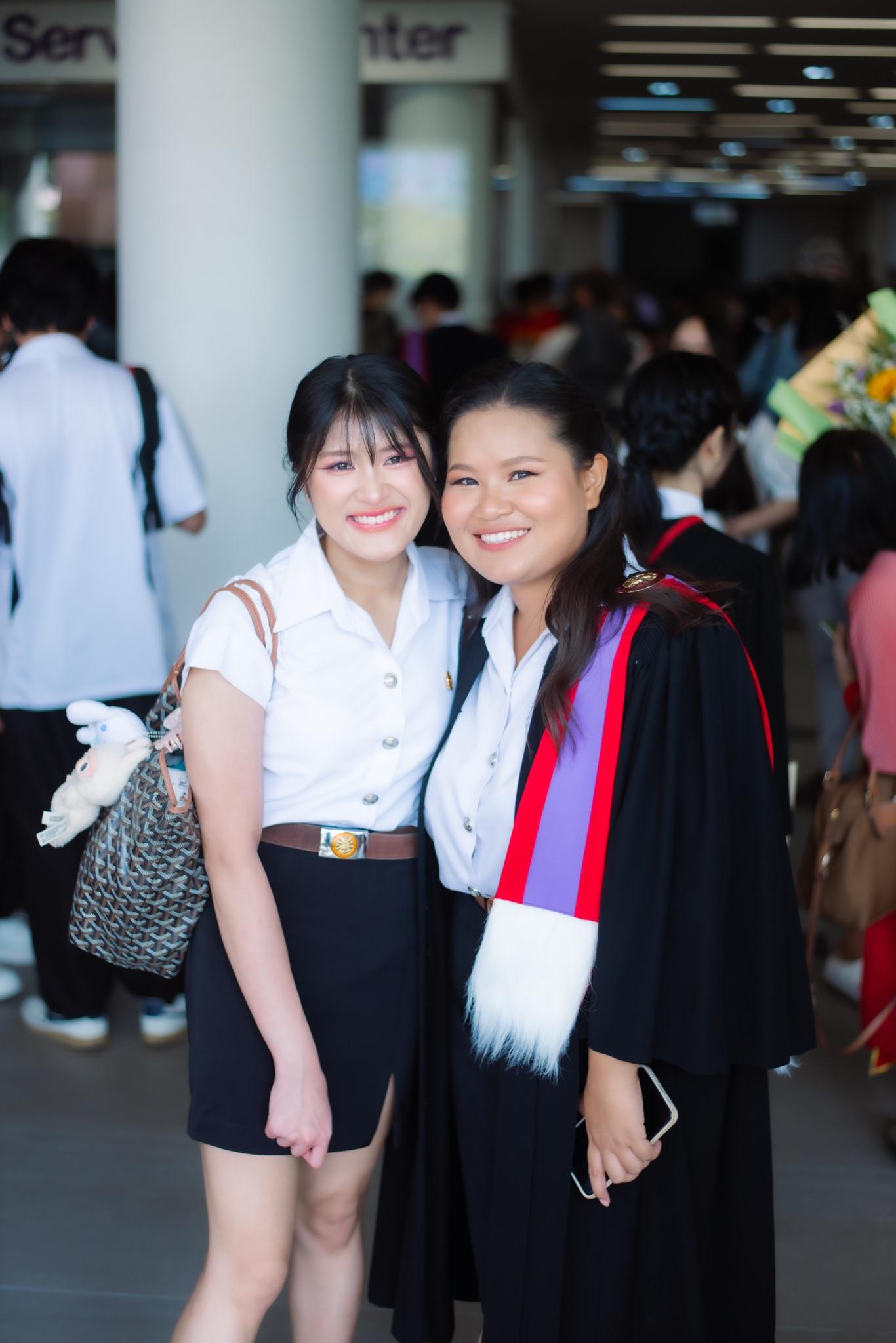 ผลงานรับปริญญา มหาวิทยาลัยธรรมศาสตร์ โดย tnppic ภาพที่ 10