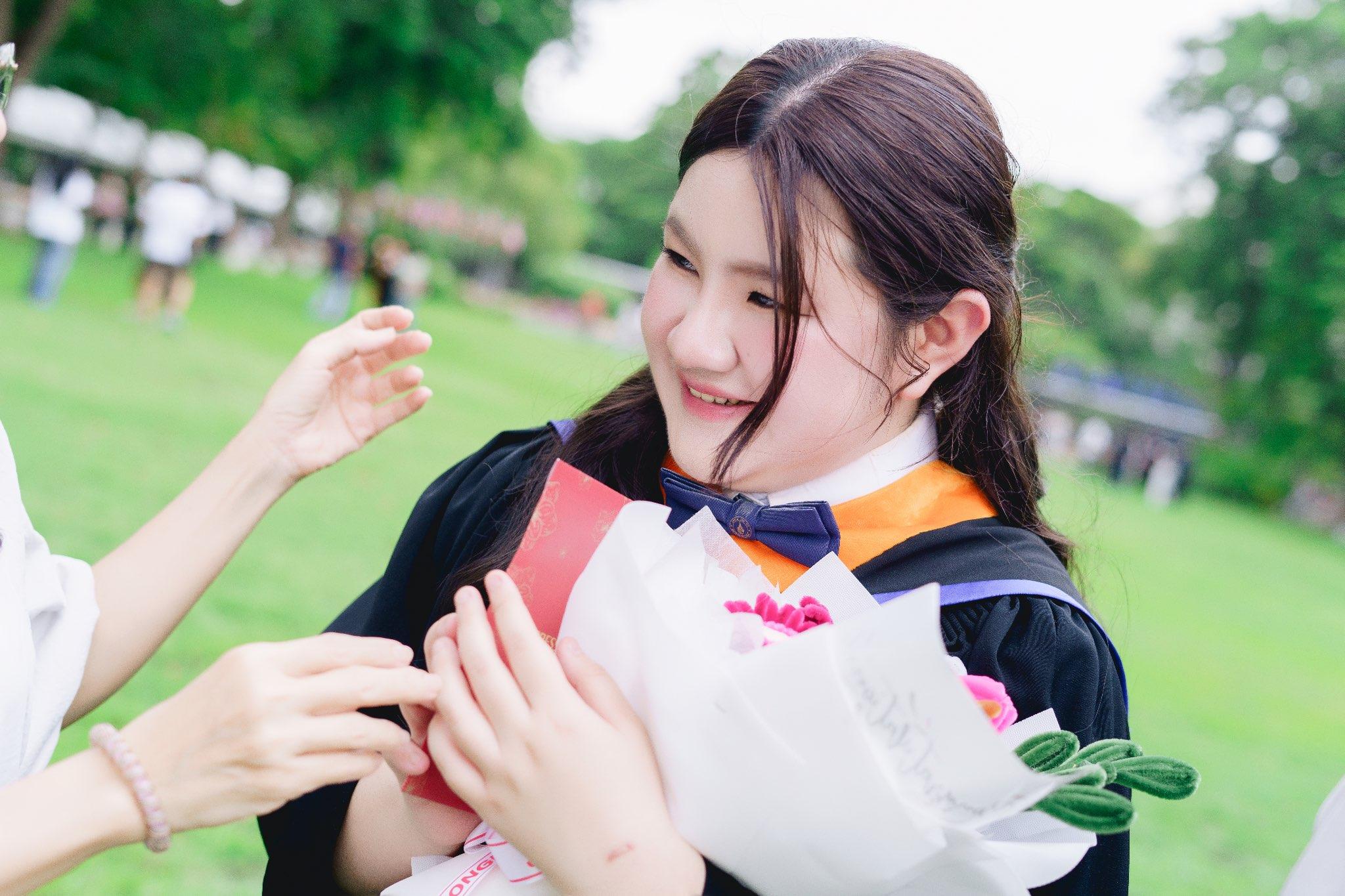 ผลงานรับปริญญา มหาวิทยาลัยมหิดล โดย sundayone.foto ภาพที่ 1