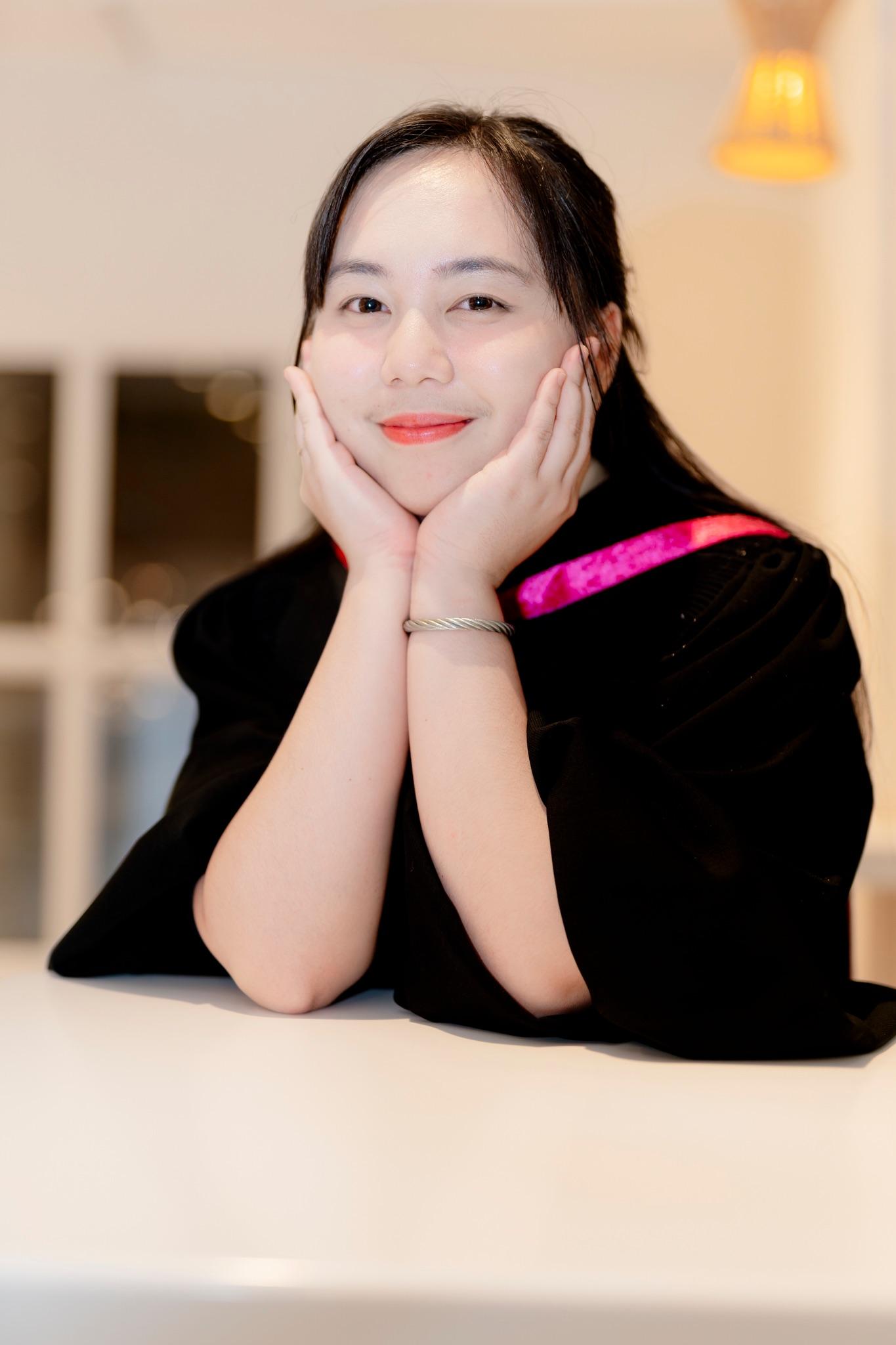 ผลงานรับปริญญา มหาวิทยาลัยศิลปากร โดย เด็กหิ้วกล้อง ภาพที่ 18