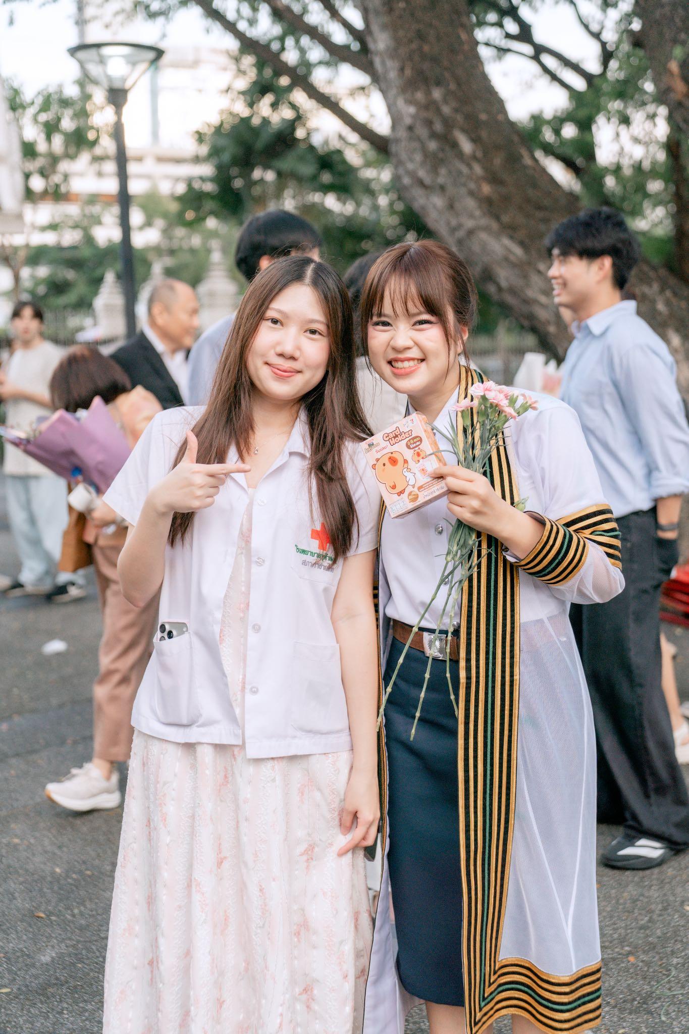 ผลงานรับปริญญา จุฬาลงกรณ์มหาวิทยาลัย โดย เด็กหิ้วกล้อง ภาพที่ 13