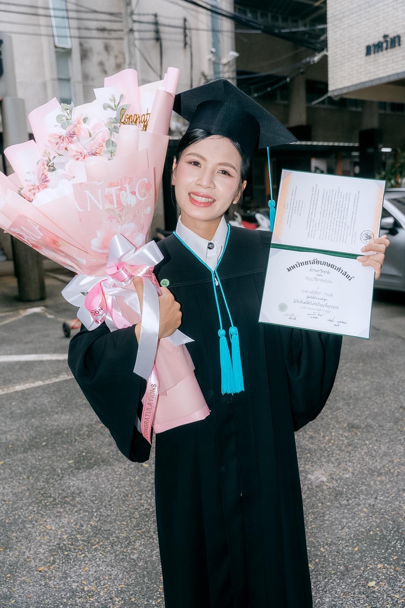 ผลงานรับปริญญา มหาวิทยาลัยเกษตรศาสตร์ โดย เด็กหิ้วกล้อง ภาพที่ 10