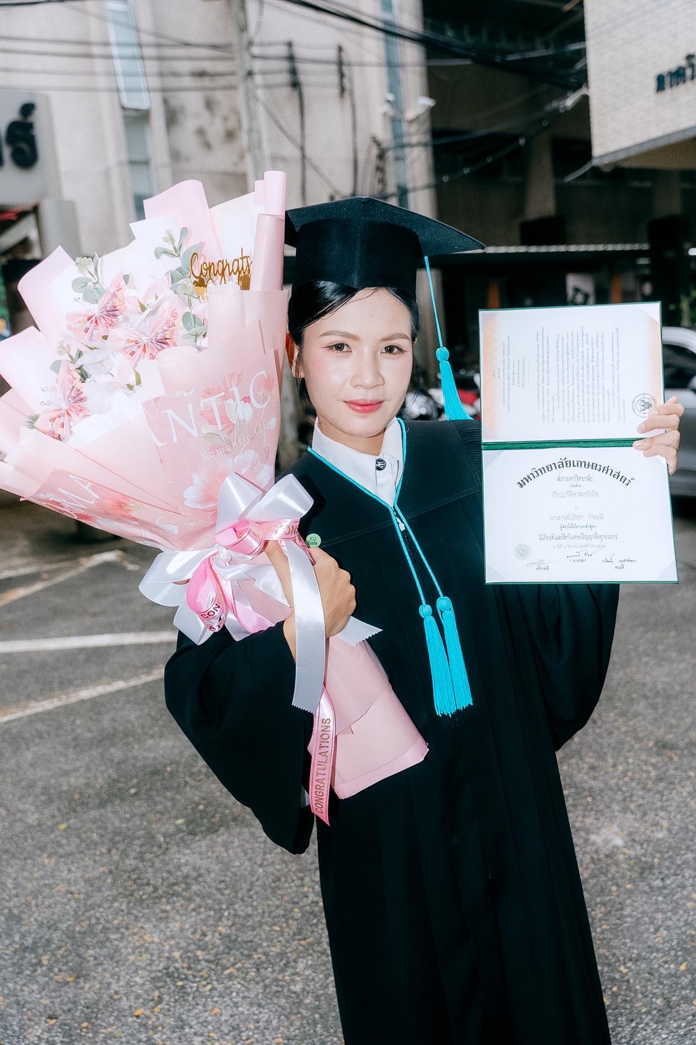 ผลงานรับปริญญา มหาวิทยาลัยเกษตรศาสตร์ โดย เด็กหิ้วกล้อง ภาพที่ 4