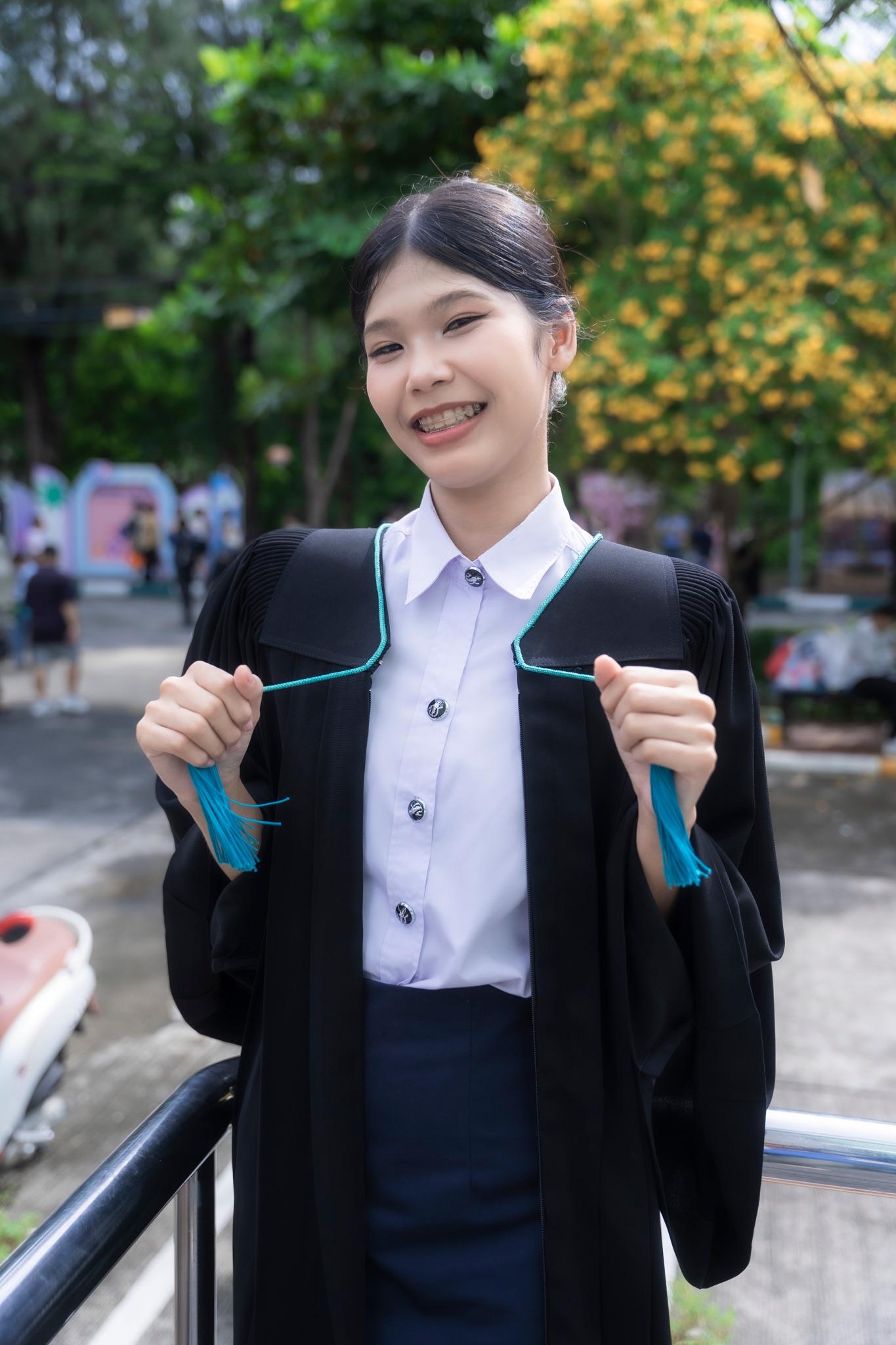 ผลงานรับปริญญา มหาวิทยาลัยเกษตรศาสตร์ โดย เด็กหิ้วกล้อง ภาพที่ 8