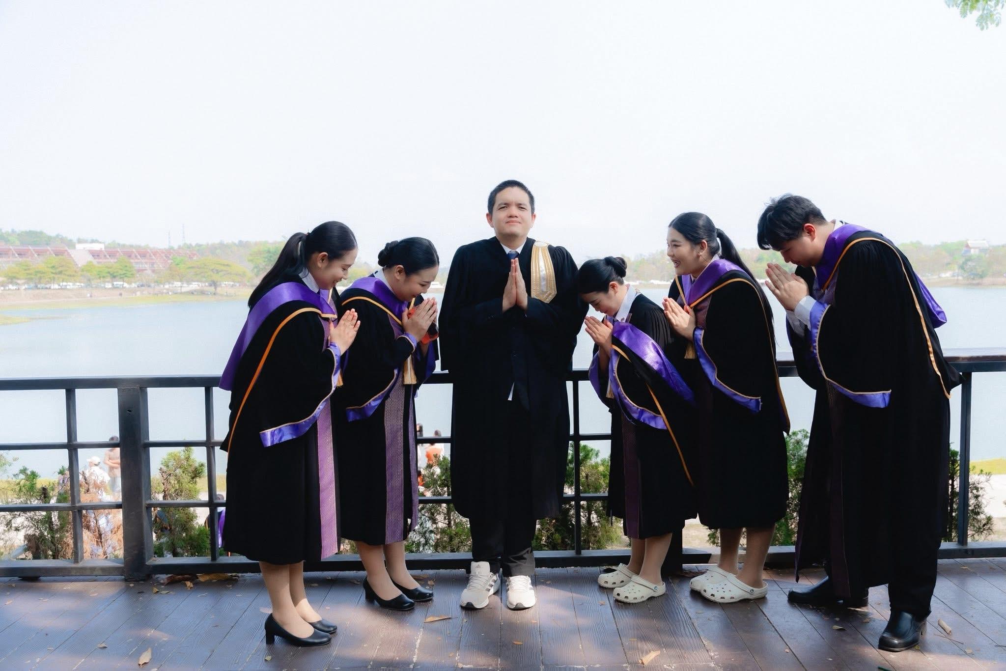 ผลงานรับปริญญา มหาวิทยาลัยพะเยา โดย เด็กหิ้วกล้อง ภาพที่ 6