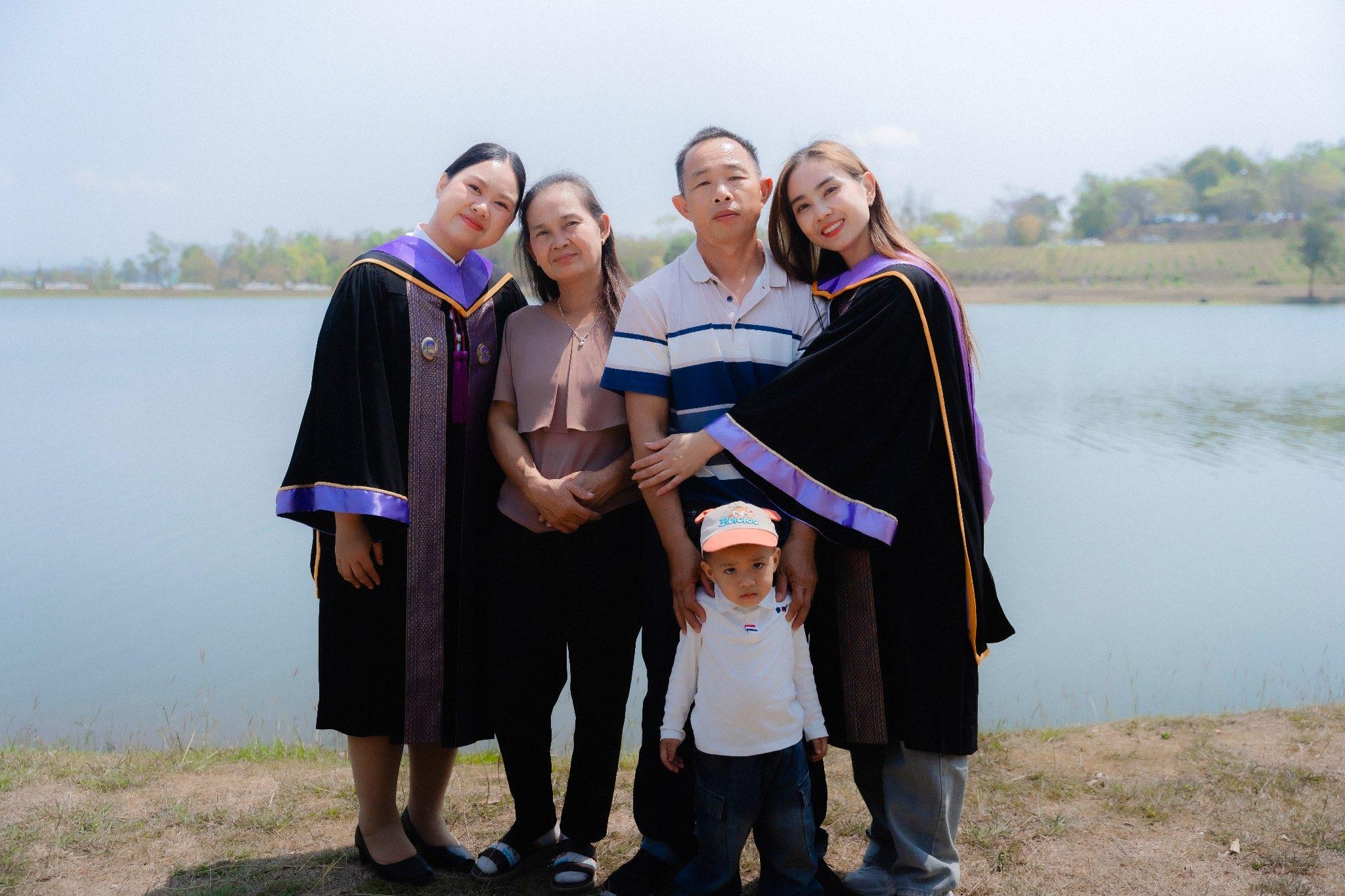 ผลงานรับปริญญา มหาวิทยาลัยพะเยา โดย เด็กหิ้วกล้อง ภาพที่ 6