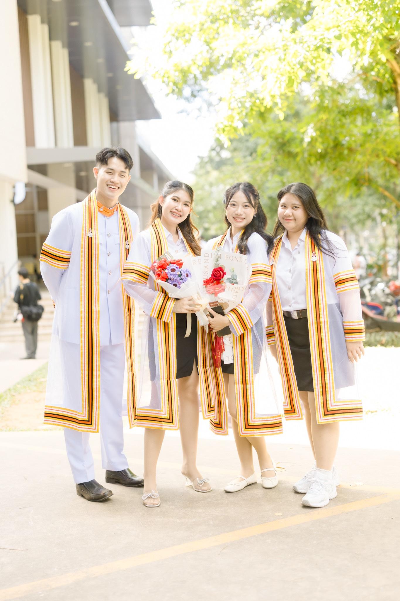ผลงานรับปริญญา มหาวิทยาลัยขอนแก่น โดย Veephotographer ภาพที่ 15