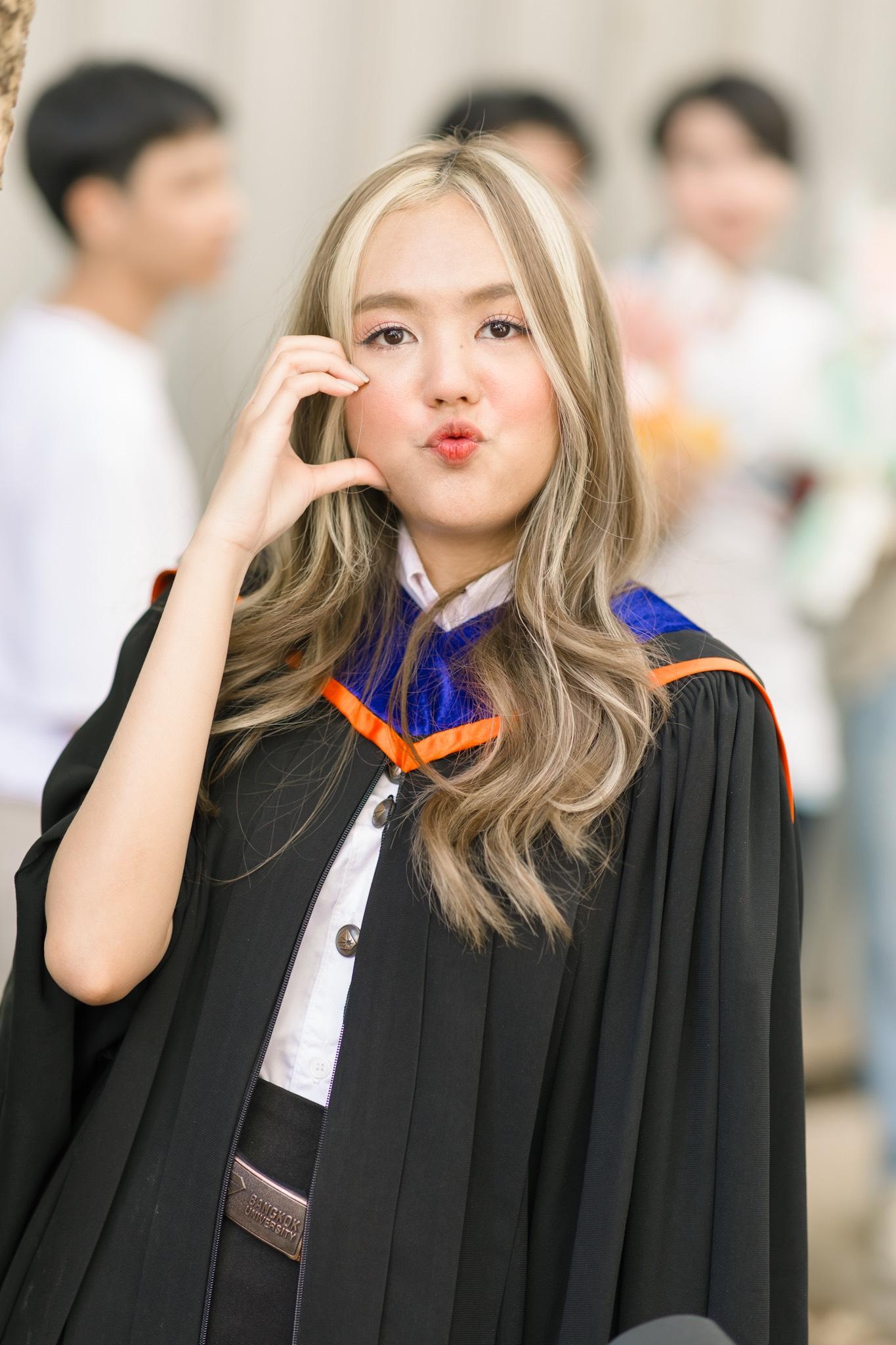 ผลงานรับปริญญา มหาวิทยาลัยกรุงเทพ โดย Veephotographer ภาพที่ 15