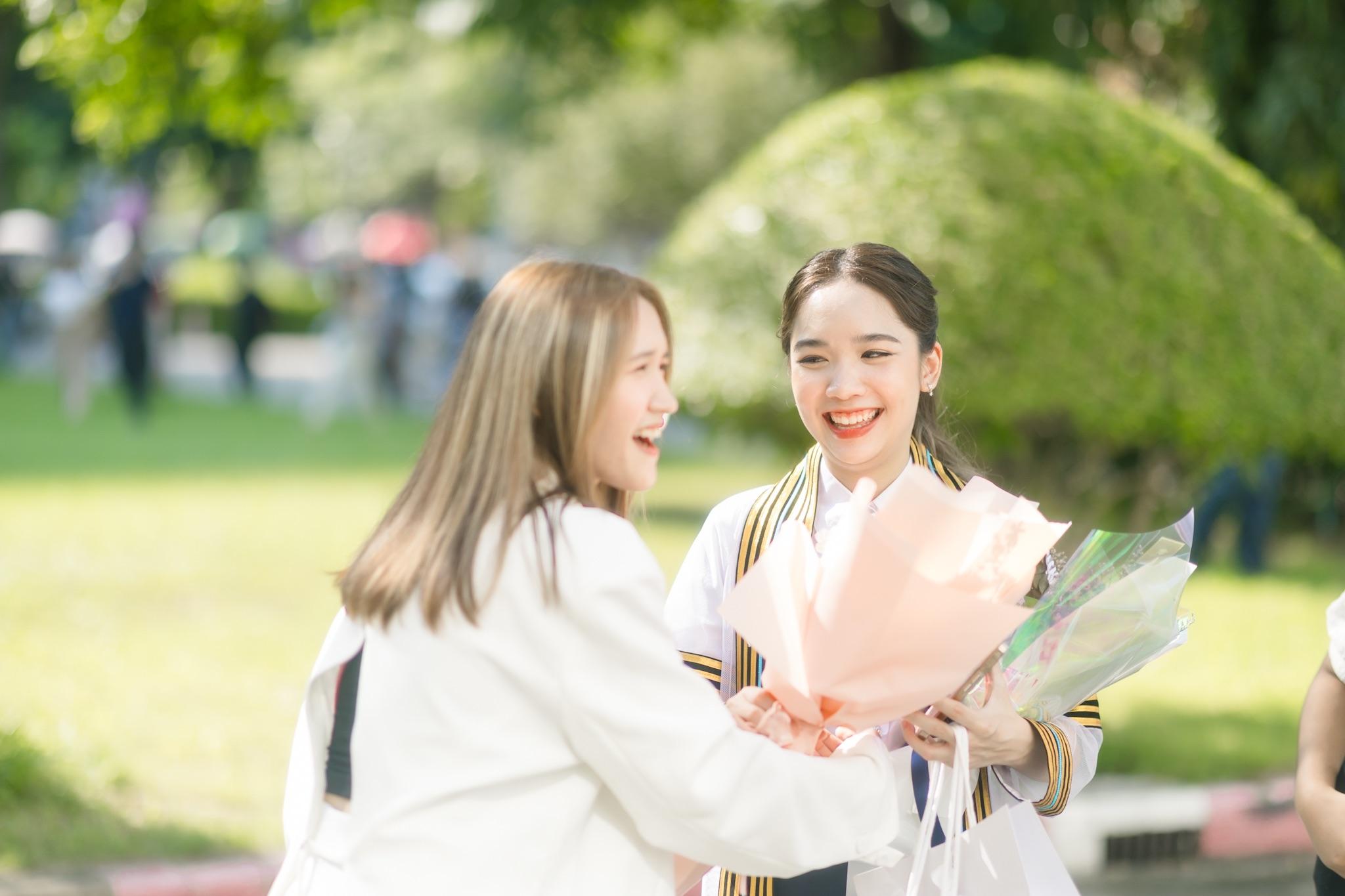 ผลงานรับปริญญา จุฬาลงกรณ์มหาวิทยาลัย โดย Veephotographer ภาพที่ 3