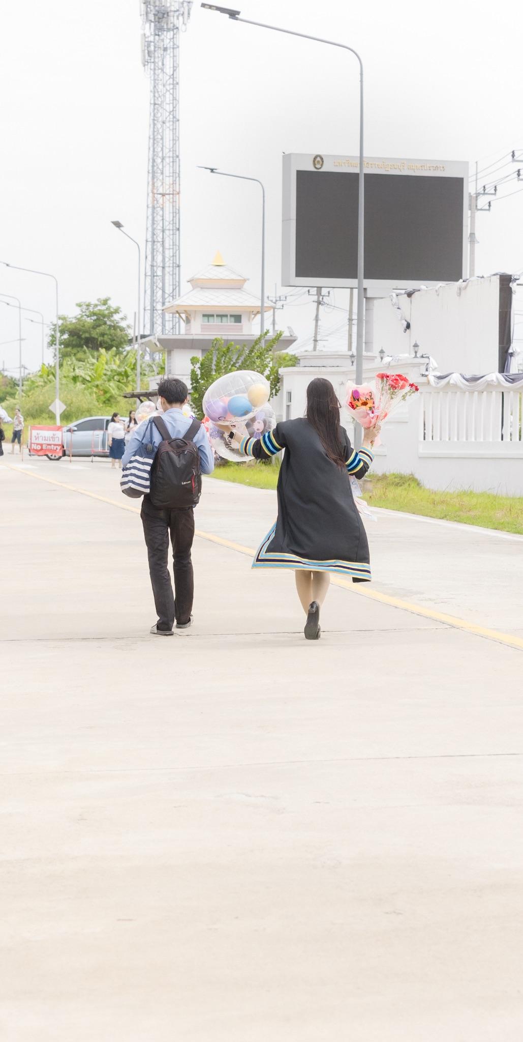 ผลงานรับปริญญา มหาวิทยาลัยราชภัฏธนบุรี โดย Veephotographer ภาพที่ 9