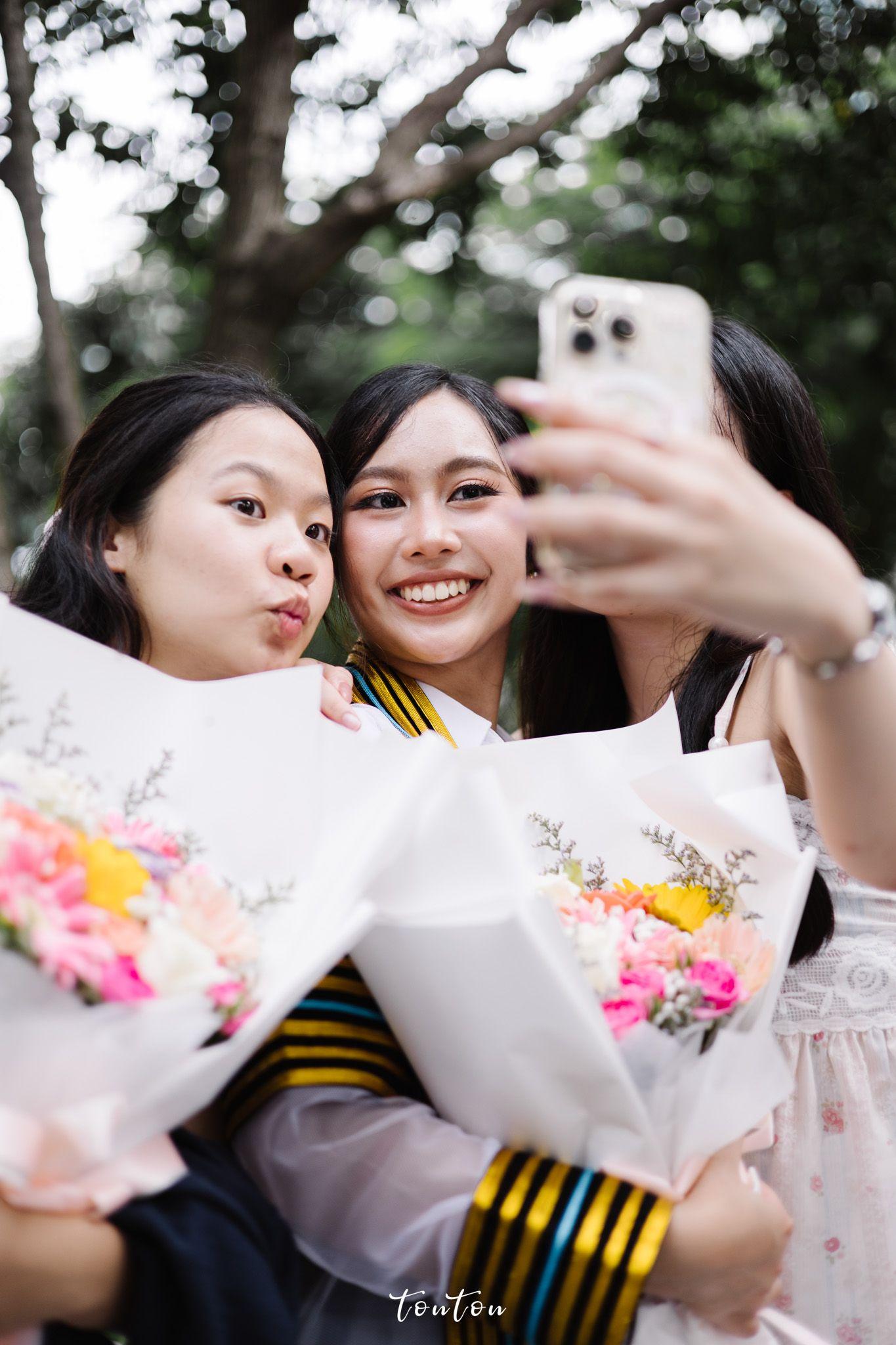 ผลงานรับปริญญา จุฬาลงกรณ์มหาวิทยาลัย โดย TonTonPhoto ภาพที่ 16