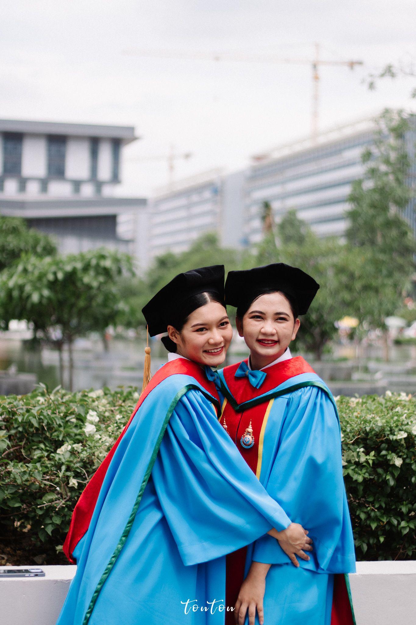 ผลงานรับปริญญา โดย TonTonPhoto ภาพที่ 1