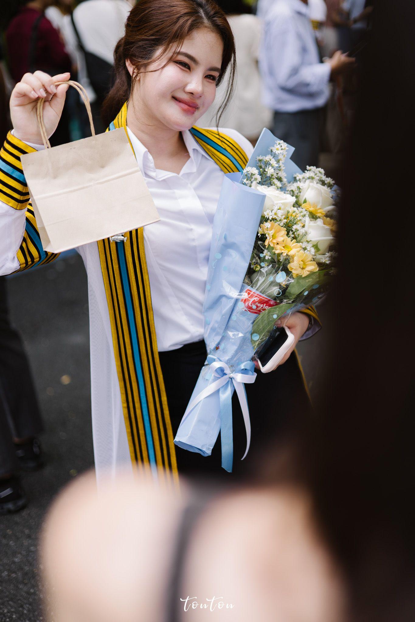 ผลงานรับปริญญา จุฬาลงกรณ์มหาวิทยาลัย โดย TonTonPhoto ภาพที่ 7