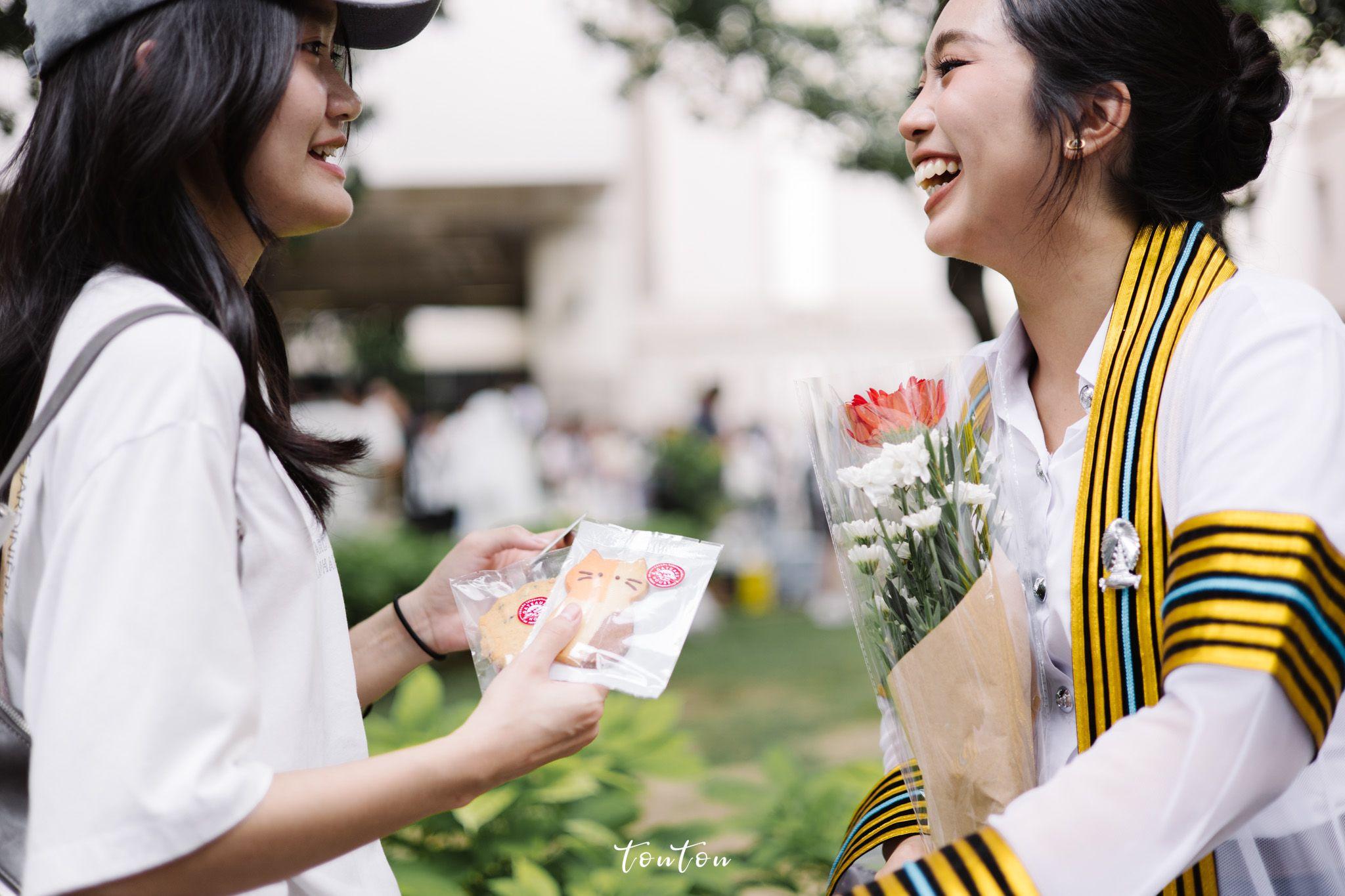 ผลงานรับปริญญา จุฬาลงกรณ์มหาวิทยาลัย โดย TonTonPhoto ภาพที่ 1