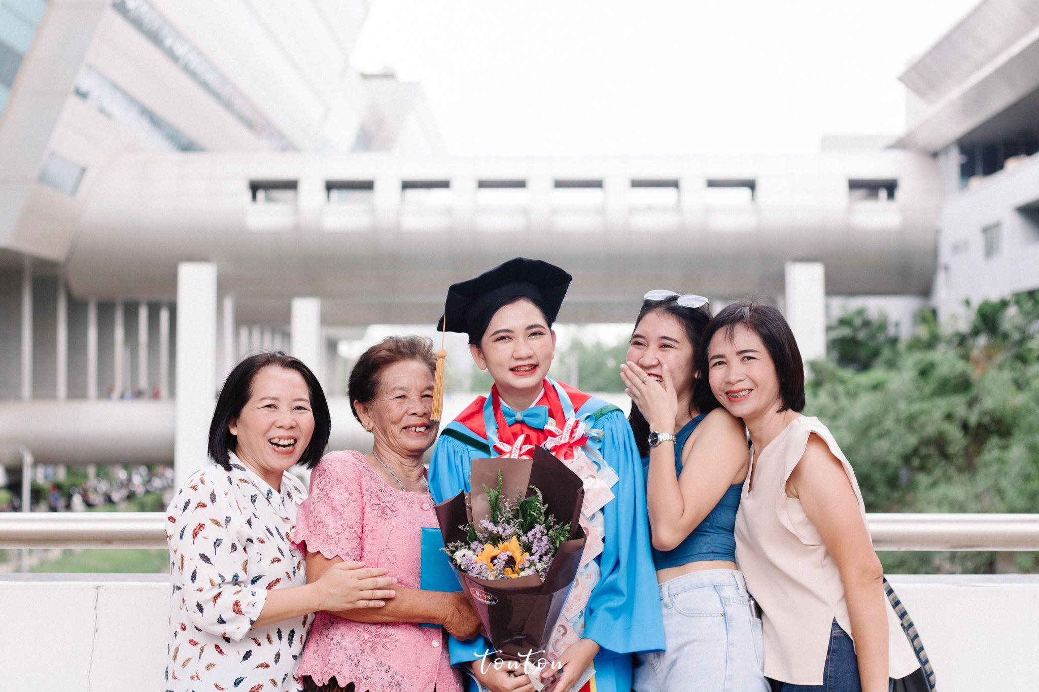 ผลงานรับปริญญา โดย TonTonPhoto ภาพที่ 11