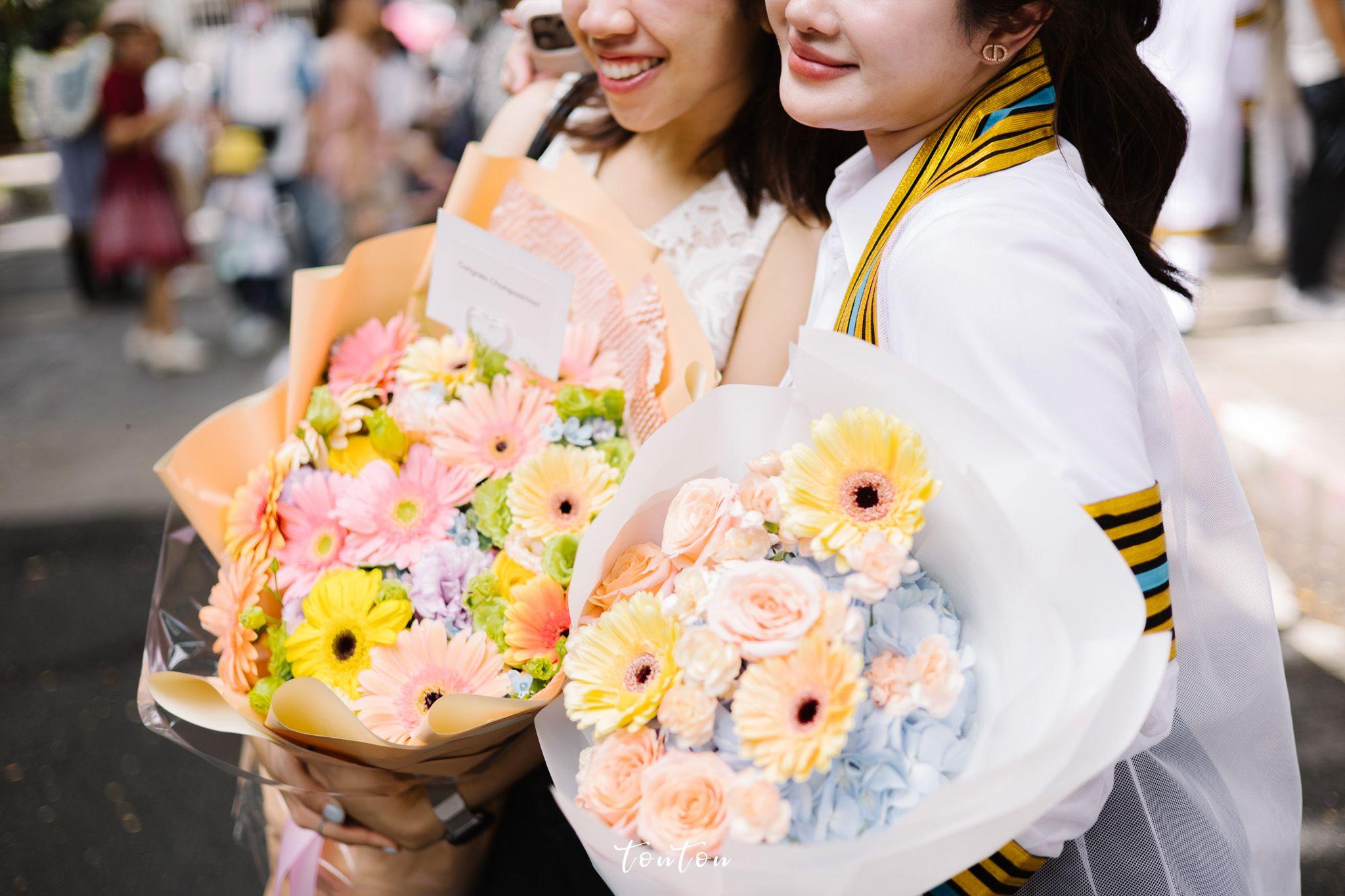 ผลงานรับปริญญา จุฬาลงกรณ์มหาวิทยาลัย โดย TonTonPhoto ภาพที่ 1