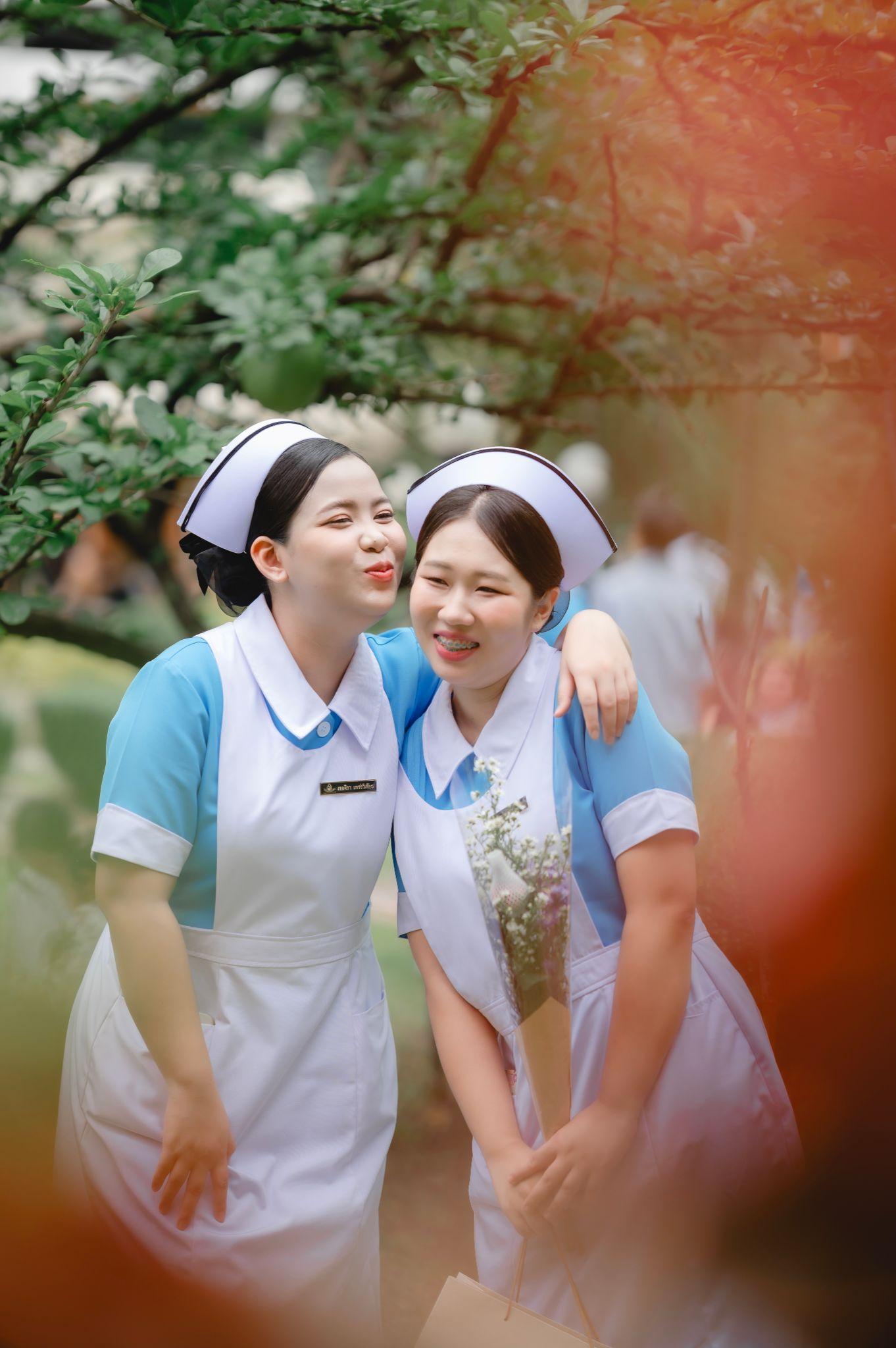 ผลงานรับปริญญา โดย Feelings Studio ภาพที่ 14