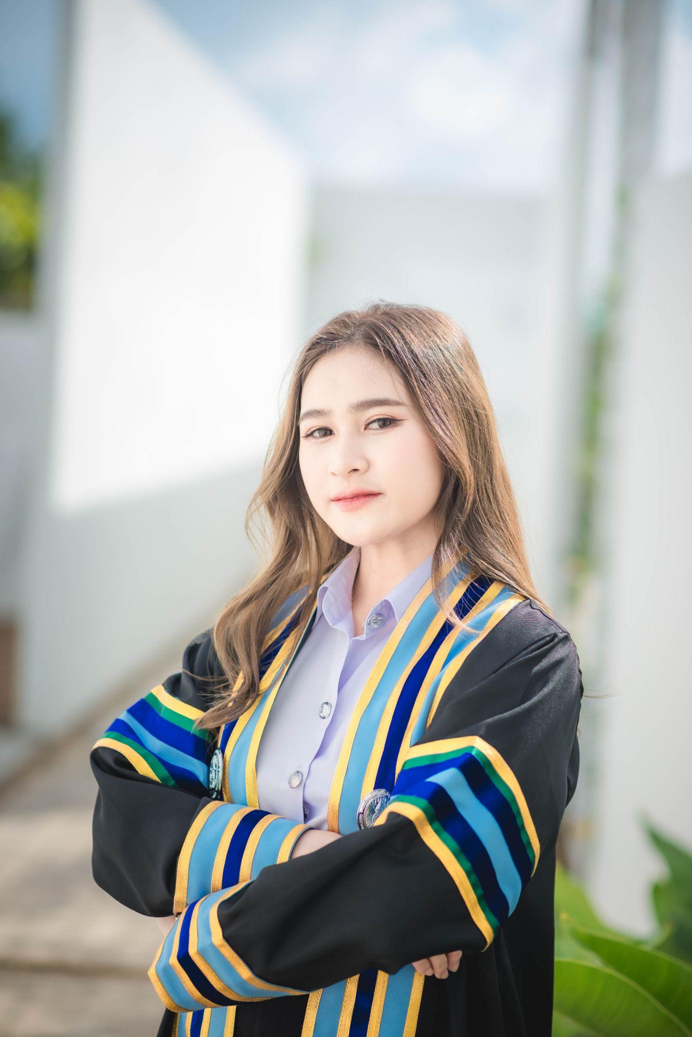 ผลงานรับปริญญา มหาวิทยาลัยราชภัฏพิบูลสงคราม โดย Feelings Studio ภาพที่ 4
